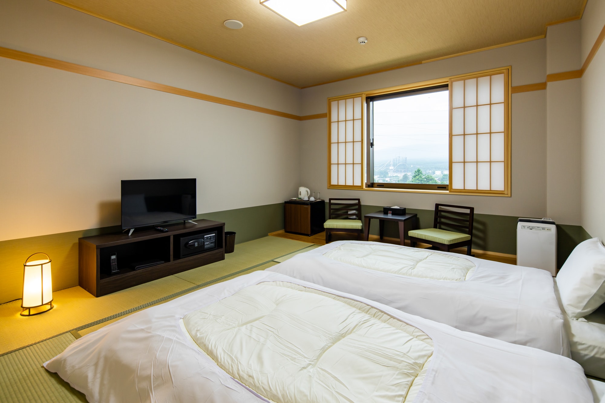 Japanese-style room for 2 people