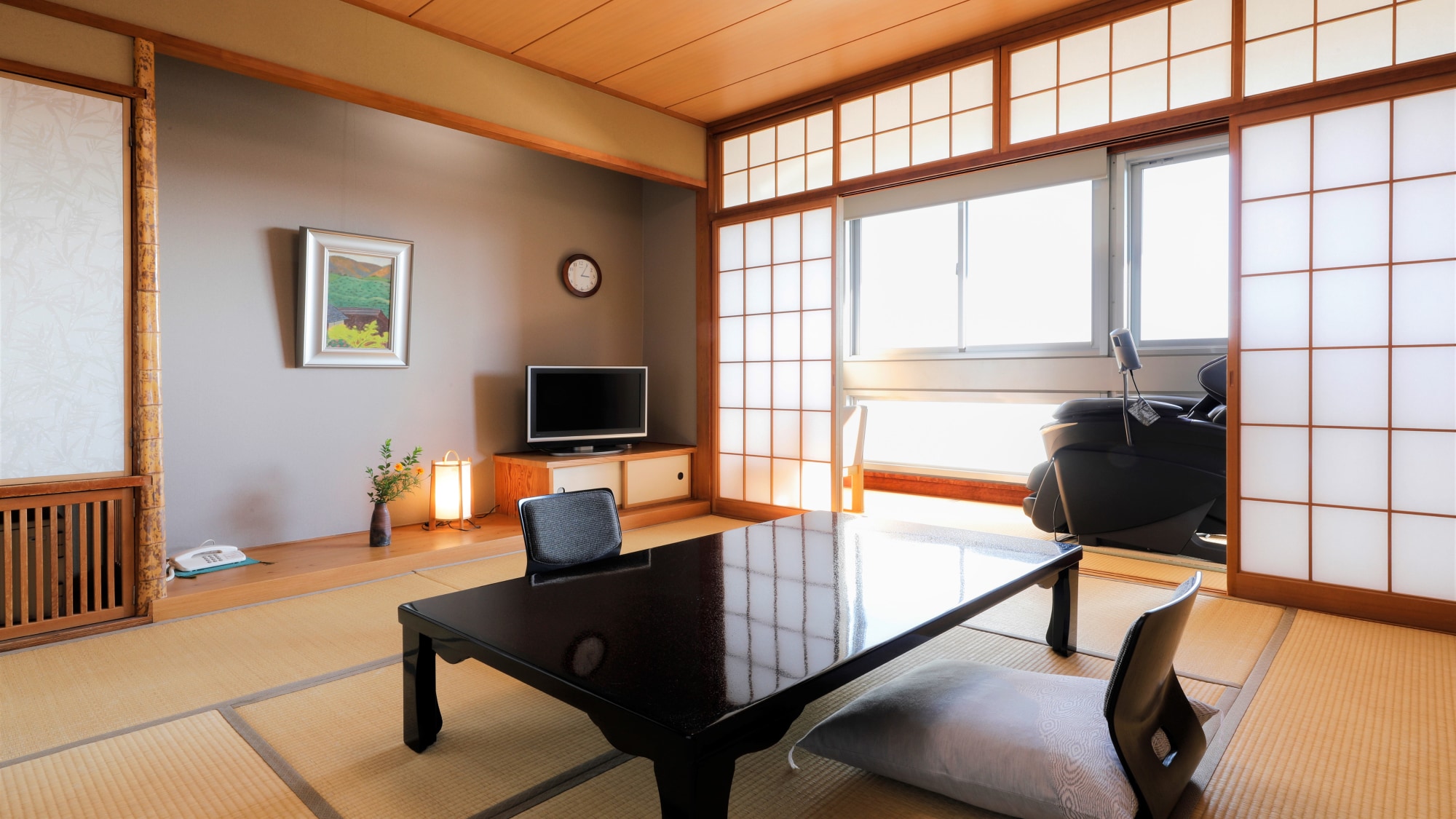 [8-tatami Japanese-style room]