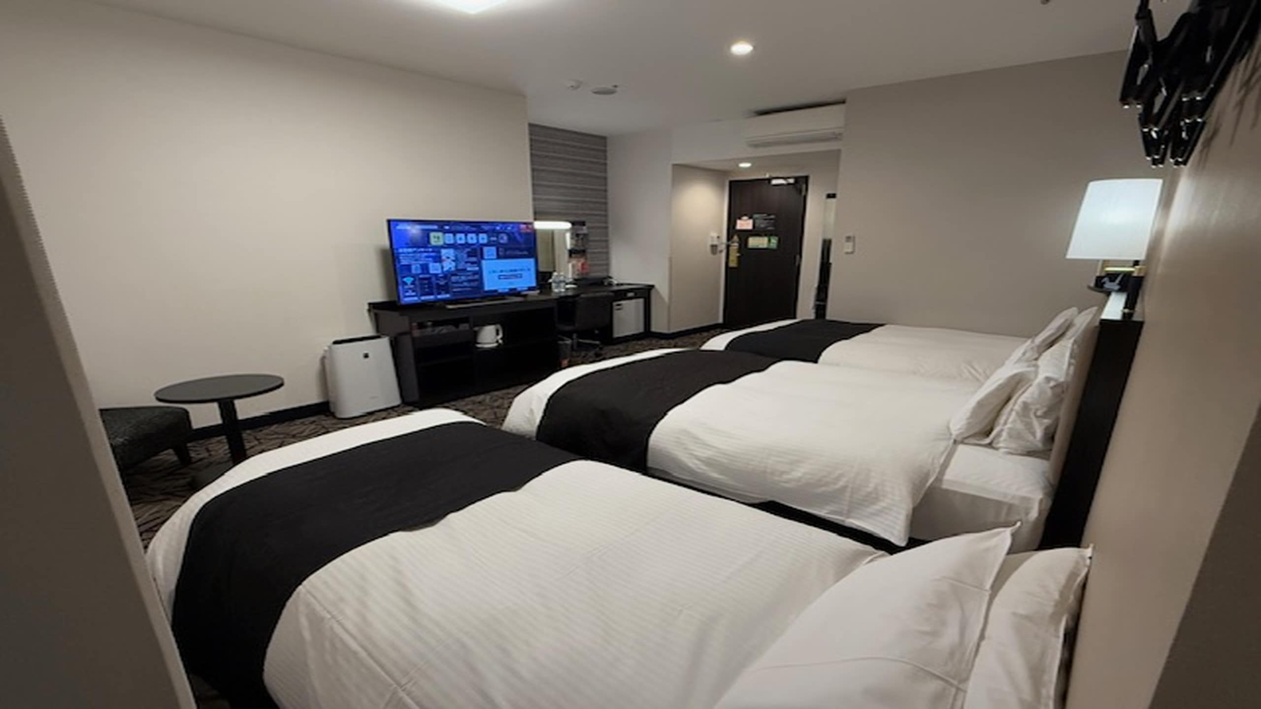 Triple room (example)