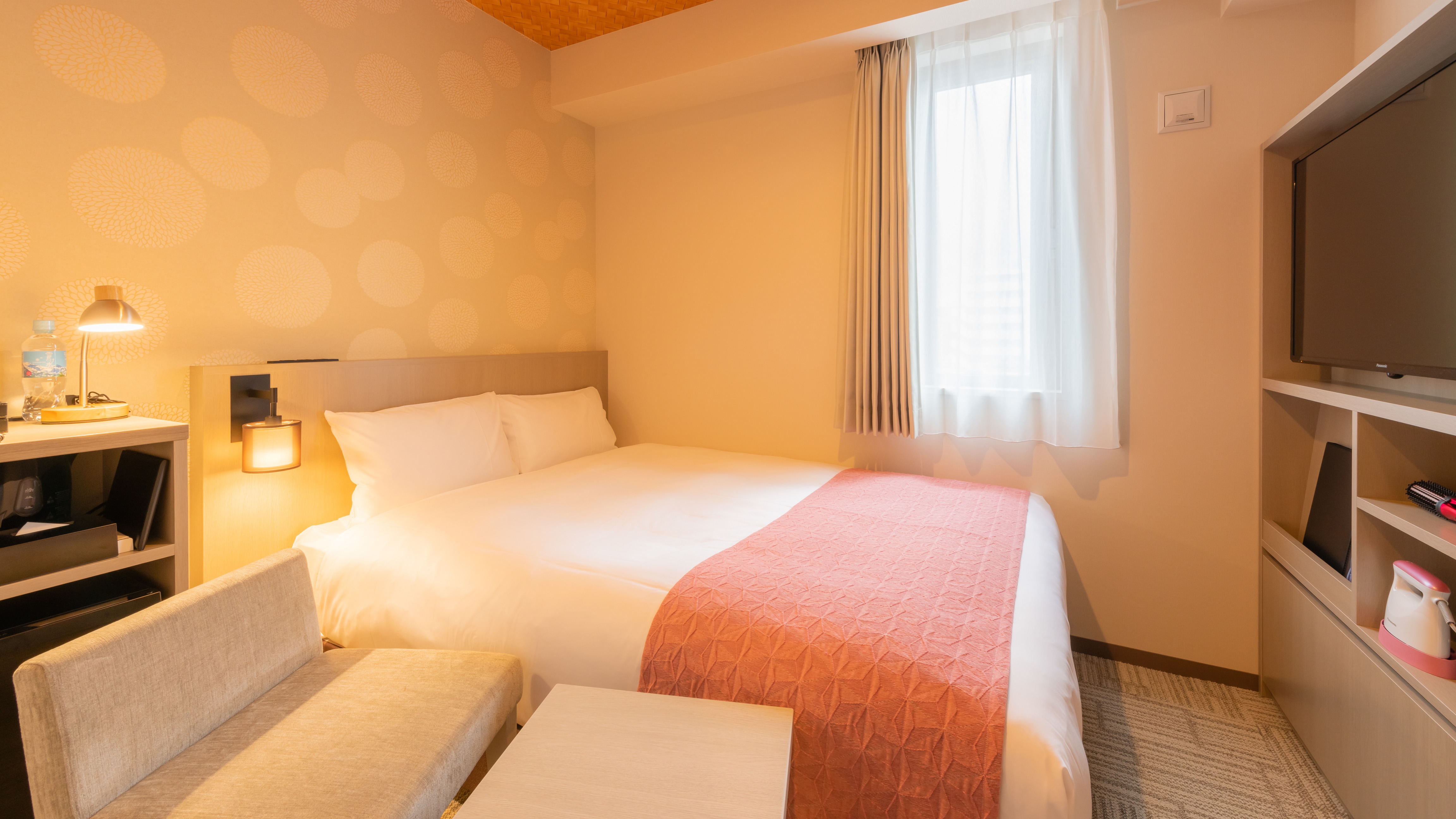 Standard single for 1-2 people (bed width 140 cm)