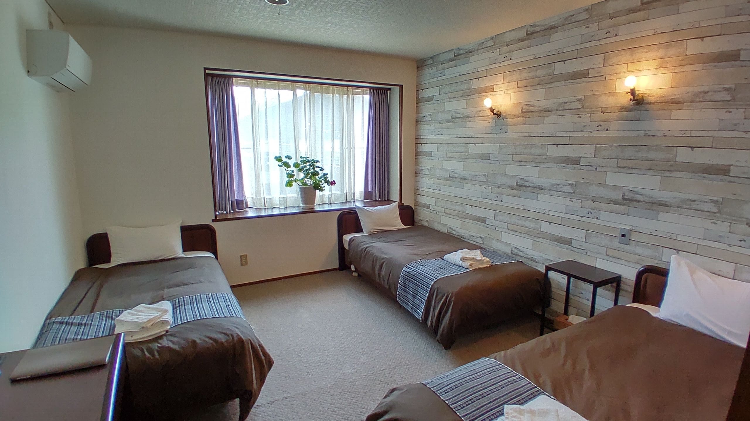 Triple Room