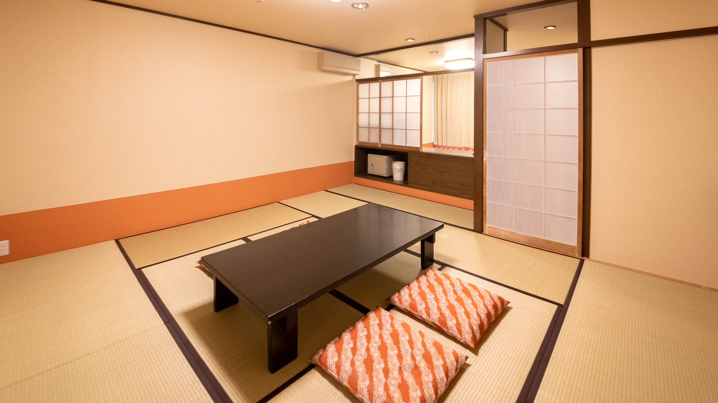 Mori no Shizuku [3rd and 4th floors, non-smoking] (example)