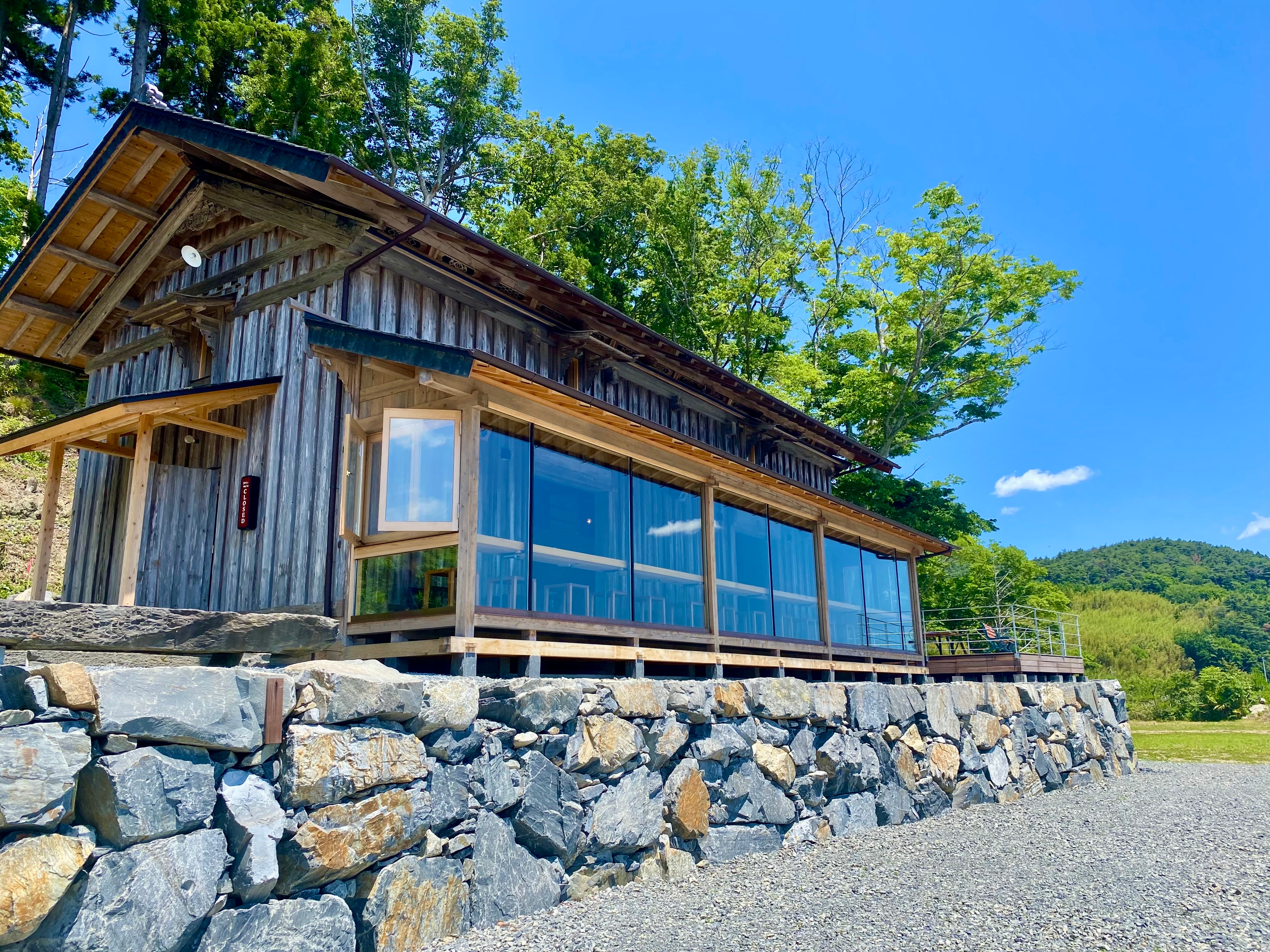 ด้านนอกสถานที่รับประทานอาหารเช้า "Kitakamigawa Terrace Nanamakura"