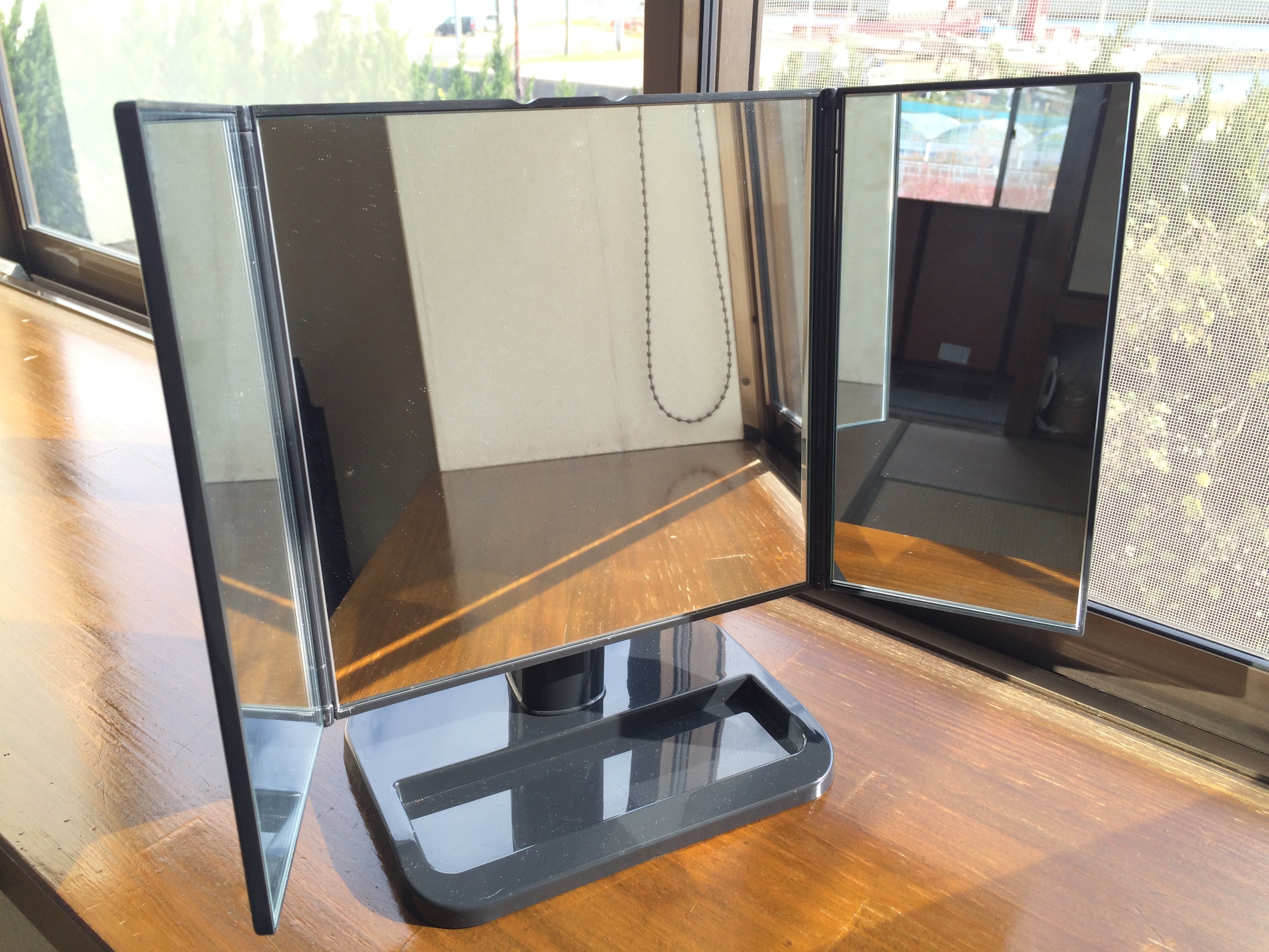Three-way mirror