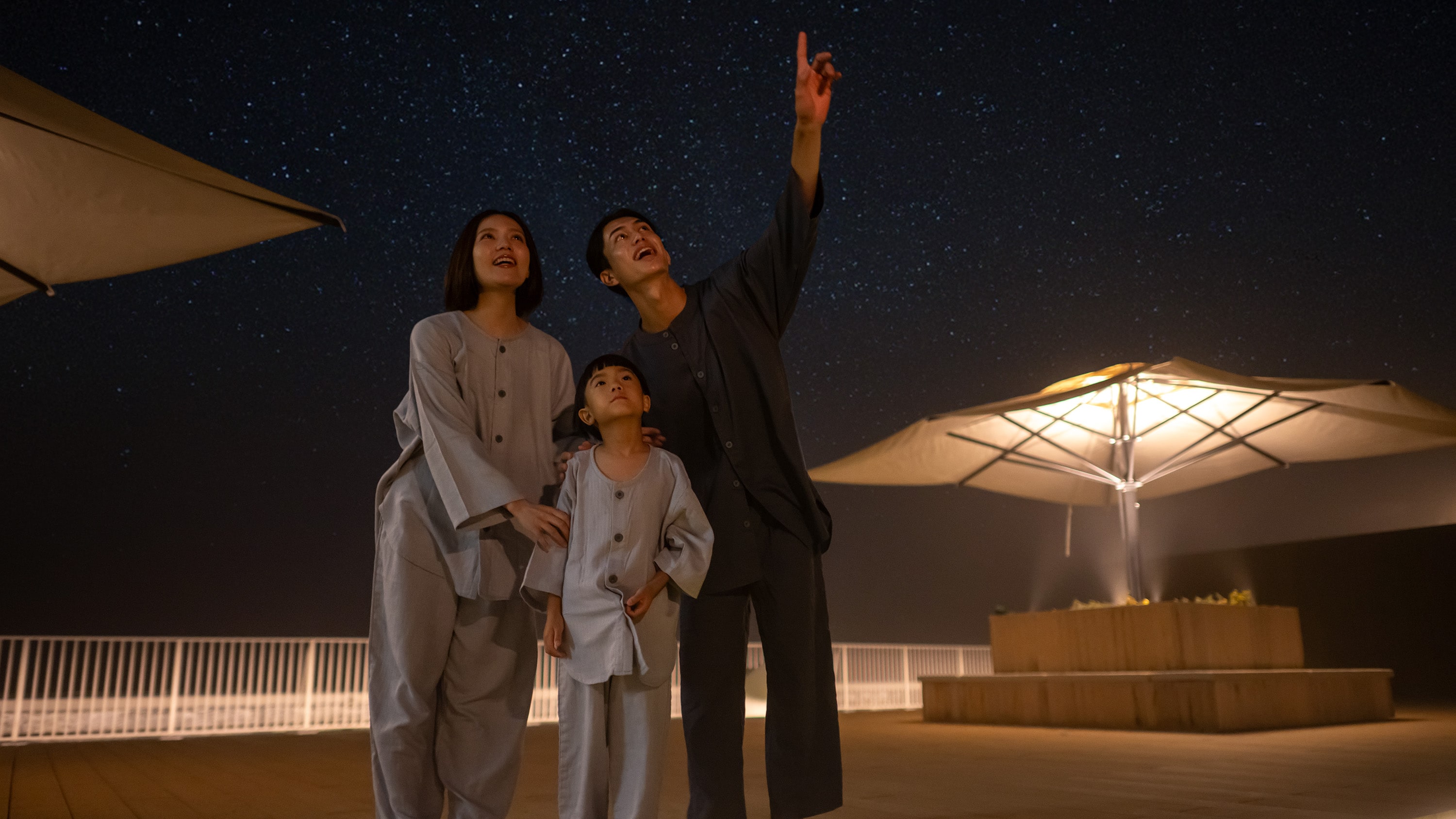 Sân thượng bầu trời sao