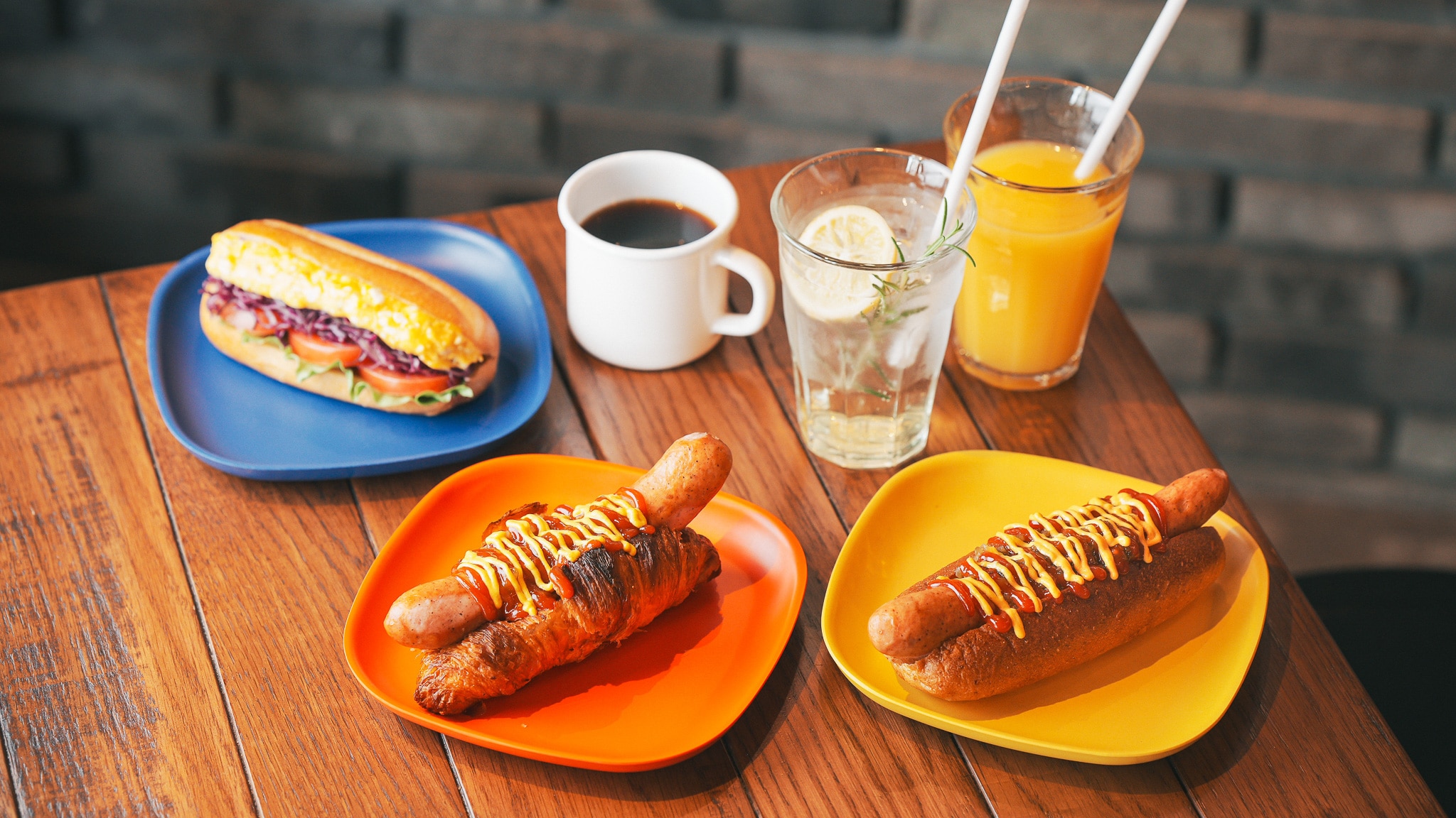 For breakfast, try our original hot dog! We also have a vegan menu.