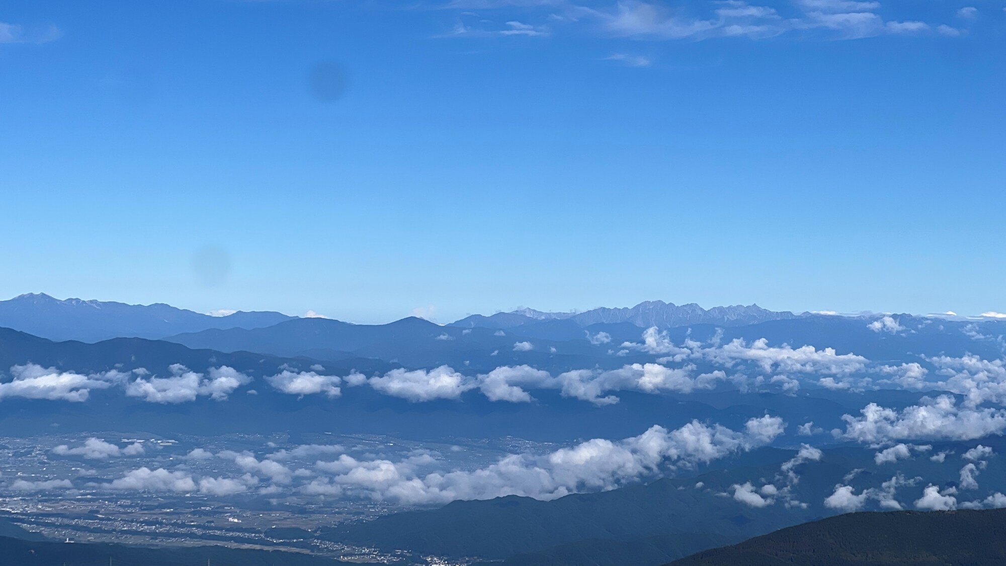 ※【周边观光/千丈岳的景色】天气晴朗时，可以一览伊那市的全景。