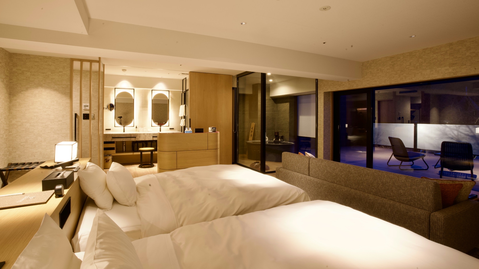 Deluxe twin mountain view with open-air bath