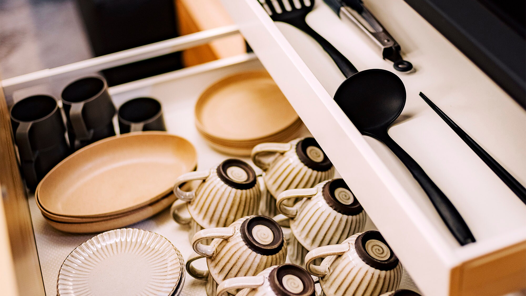 ・ Up to 13 people can stay. We also have a large number of tableware.