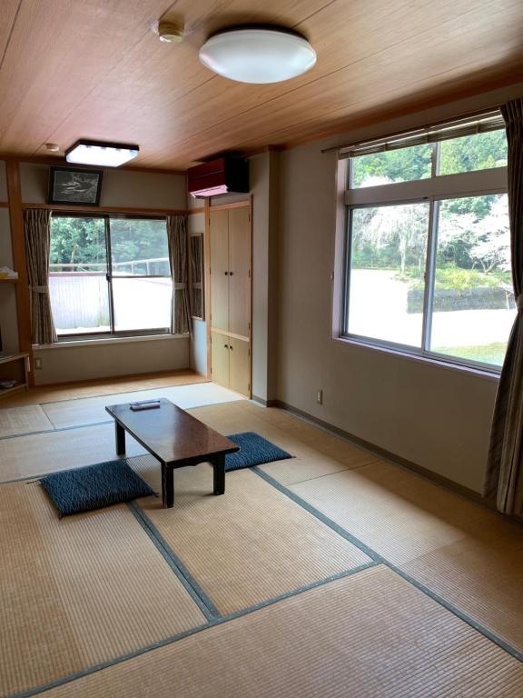 Room for 4 people on the 3rd floor