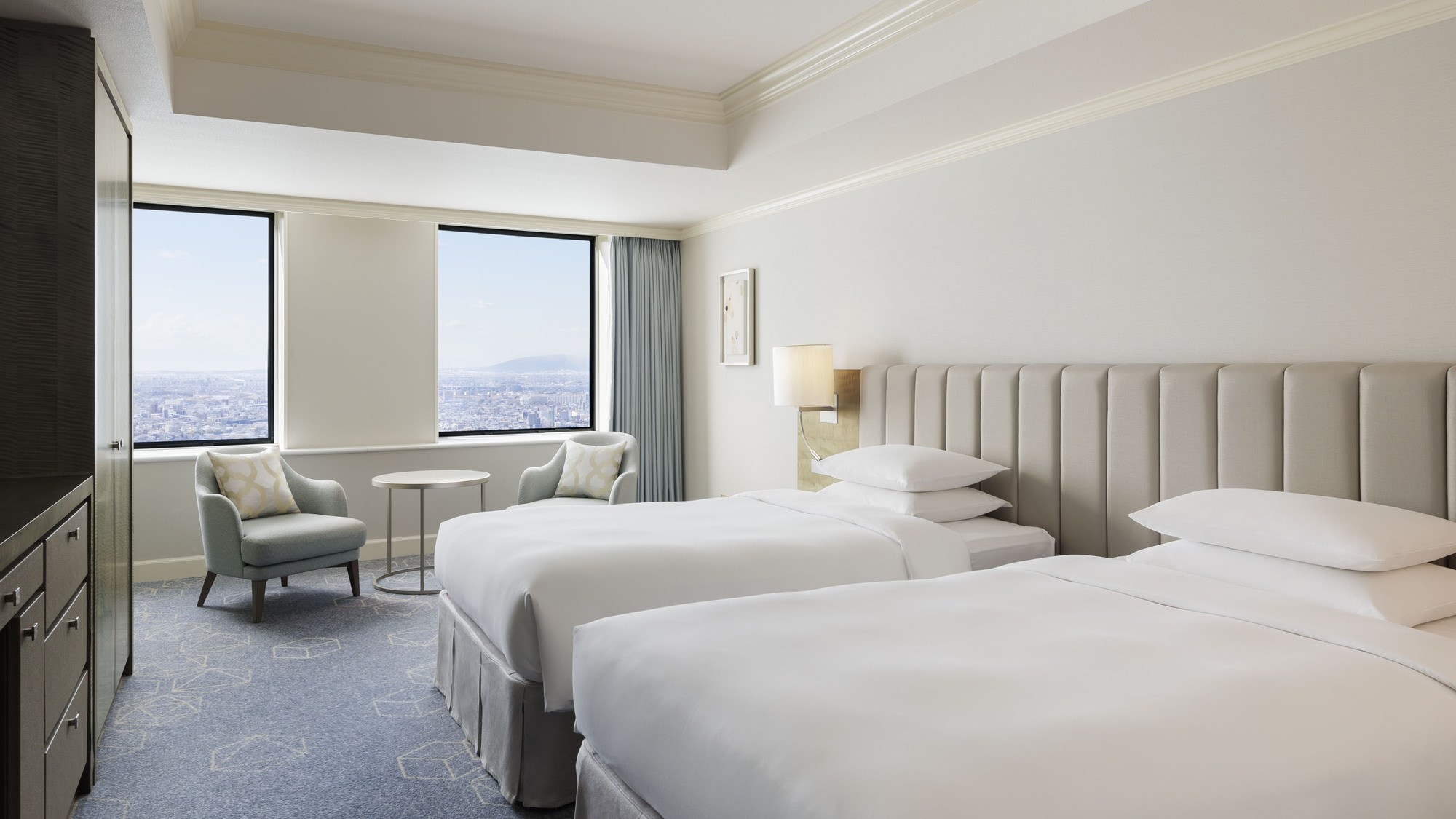 Standard twin room