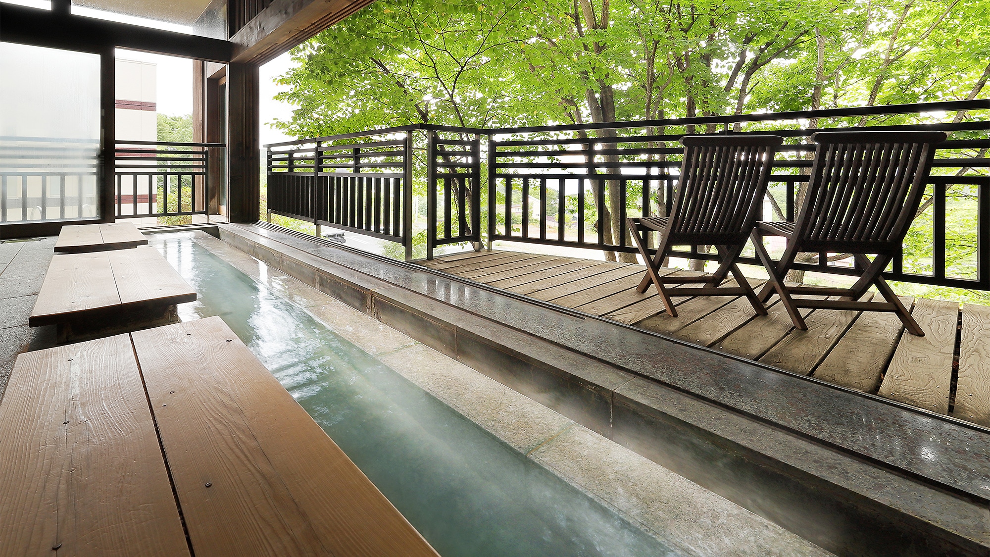 Footbath corner next to the terrace
