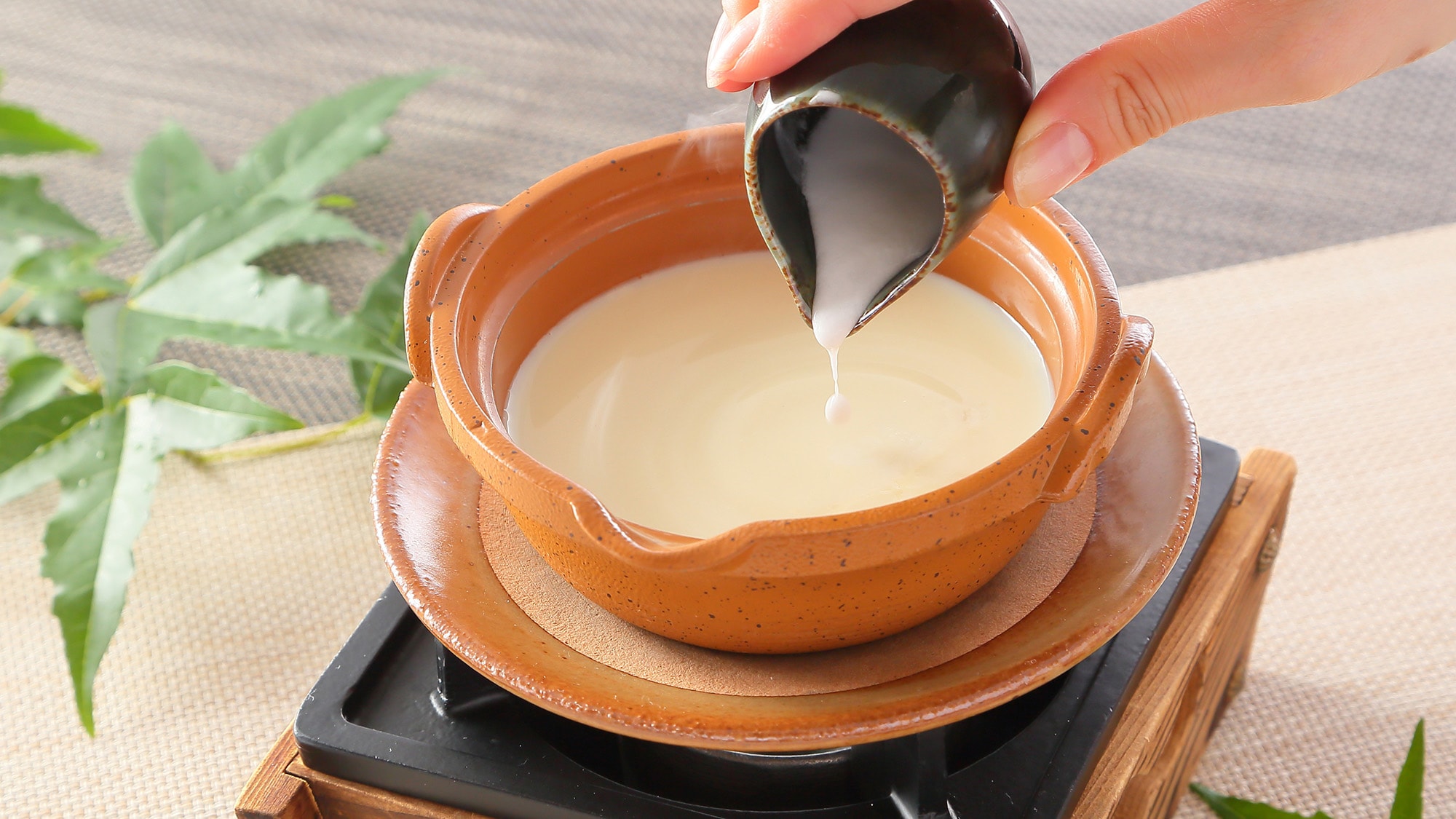 [Breakfast] Fresh tofu made from soy milk by the customer