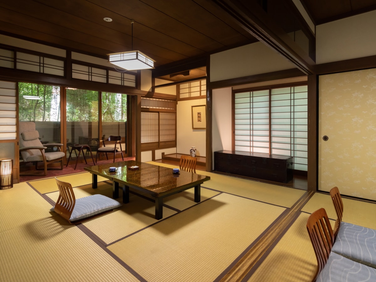 [Annex] Megumi_Accommodates up to 8 adults / Japanese-Western style room with 2 floors maisonette / with free-flowing hot spring bath