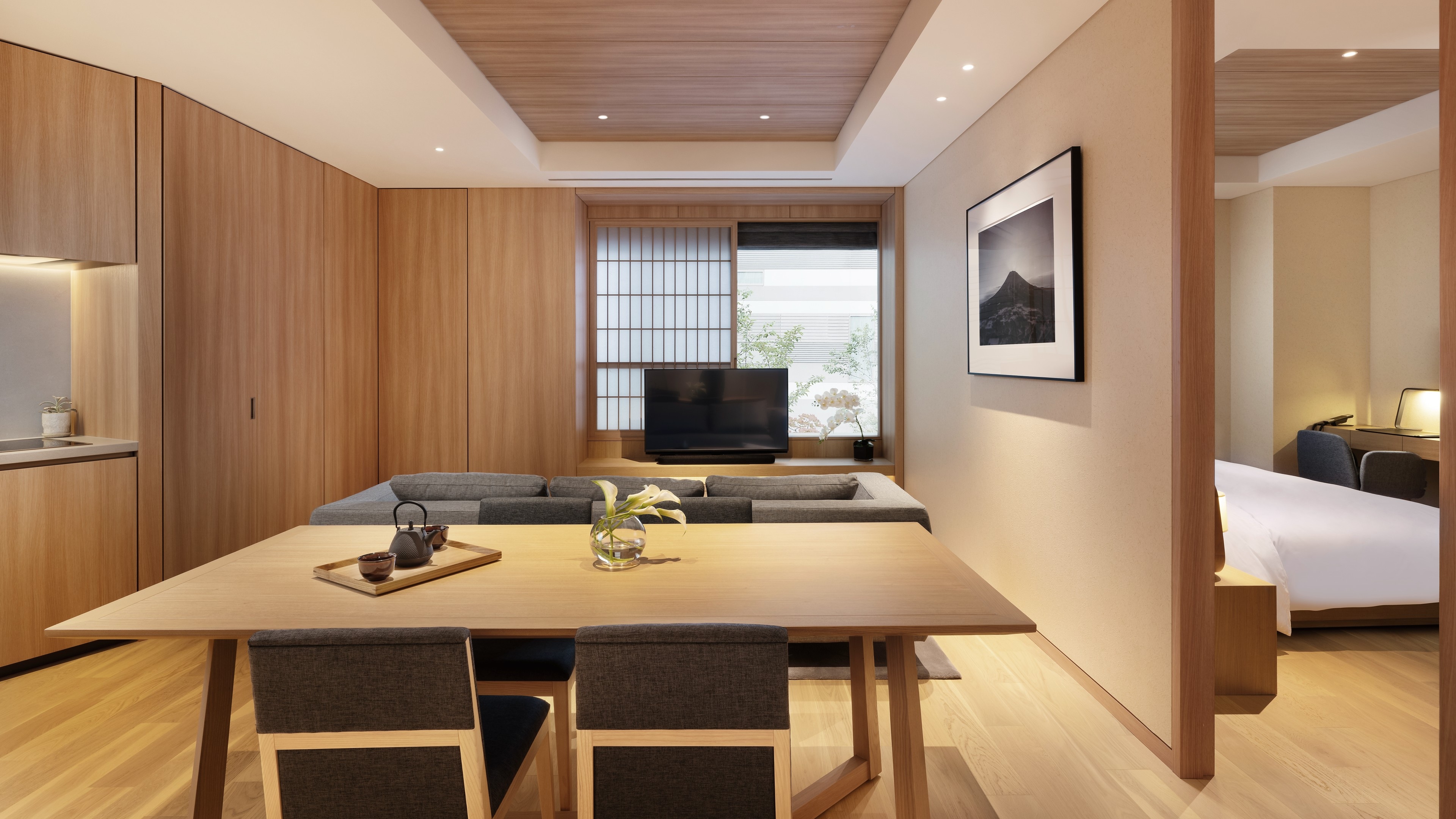 1 Bedroom Courtyard Suite with Tatami
