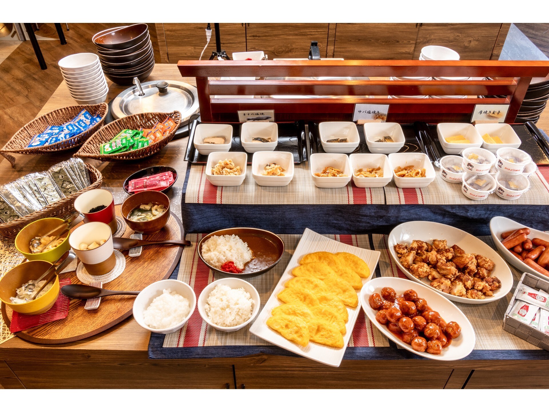 Breakfast: Japanese side dishes (example)