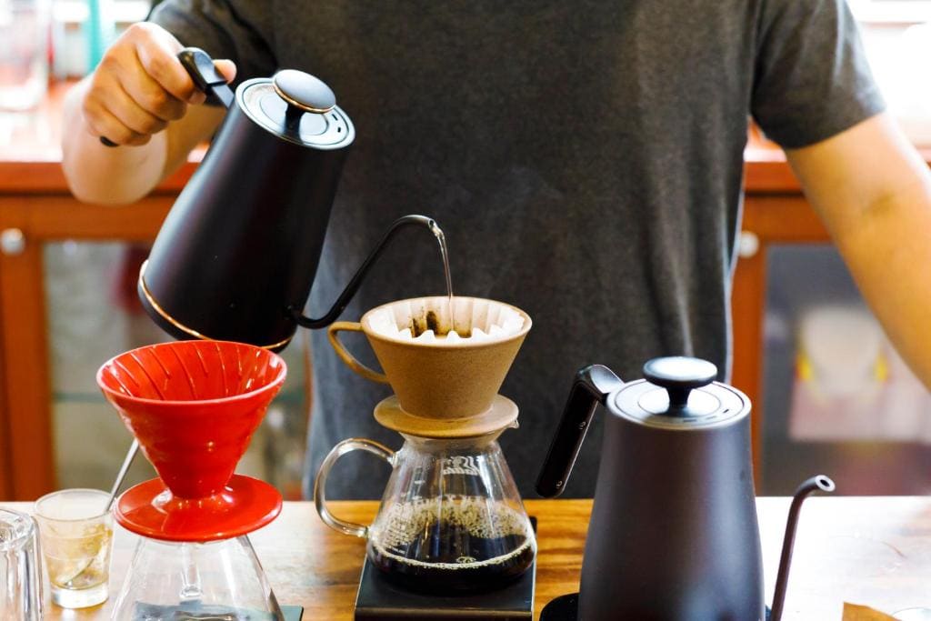 [Breakfast selection - Bloom Coffee] 5 minutes by car, coffee roasting shop open from 8am