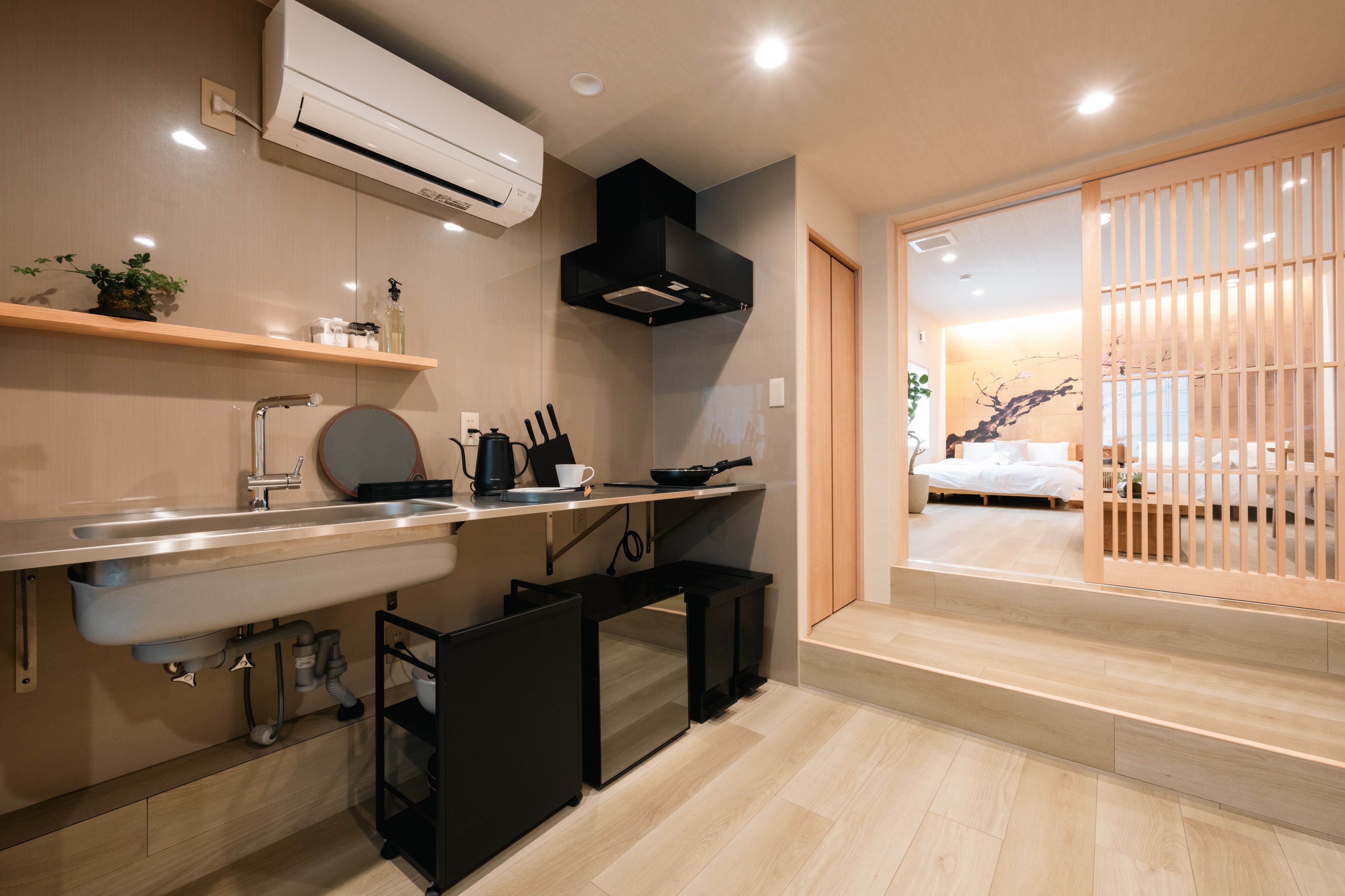 METAL KITCHEN