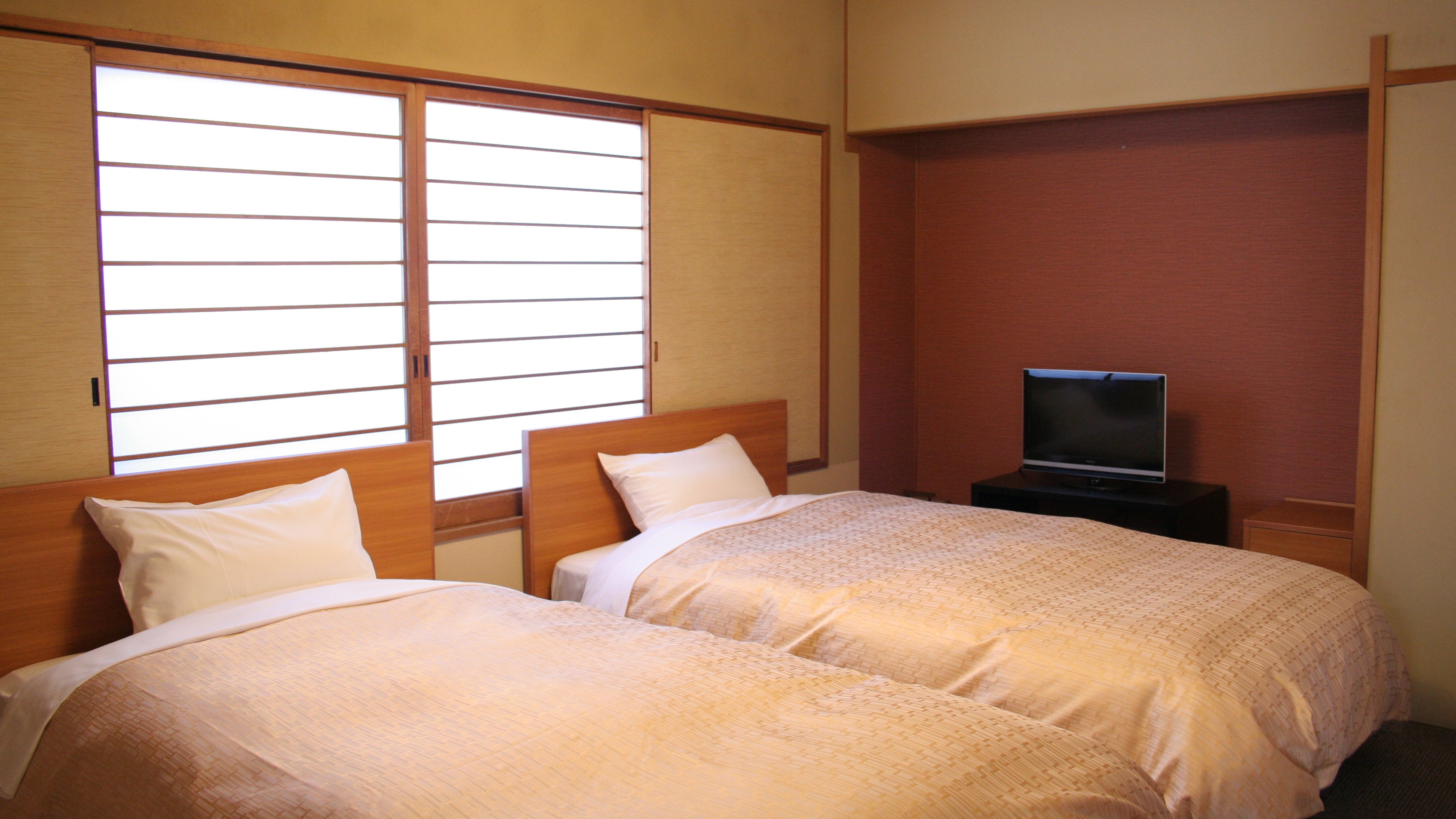 [Japanese-Western style room (Japanese style room 10 tatami mats + twin bed)] ~Non-smoking~
