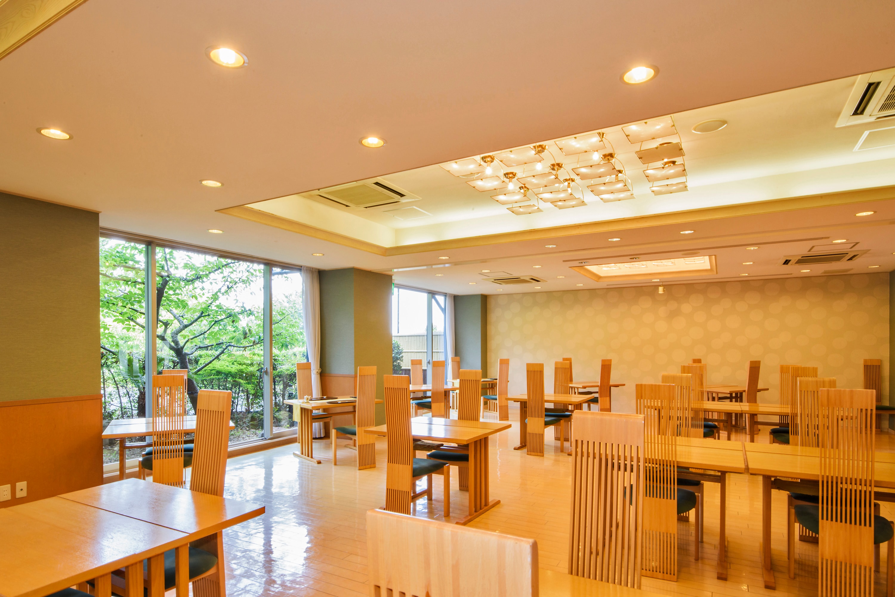用餐