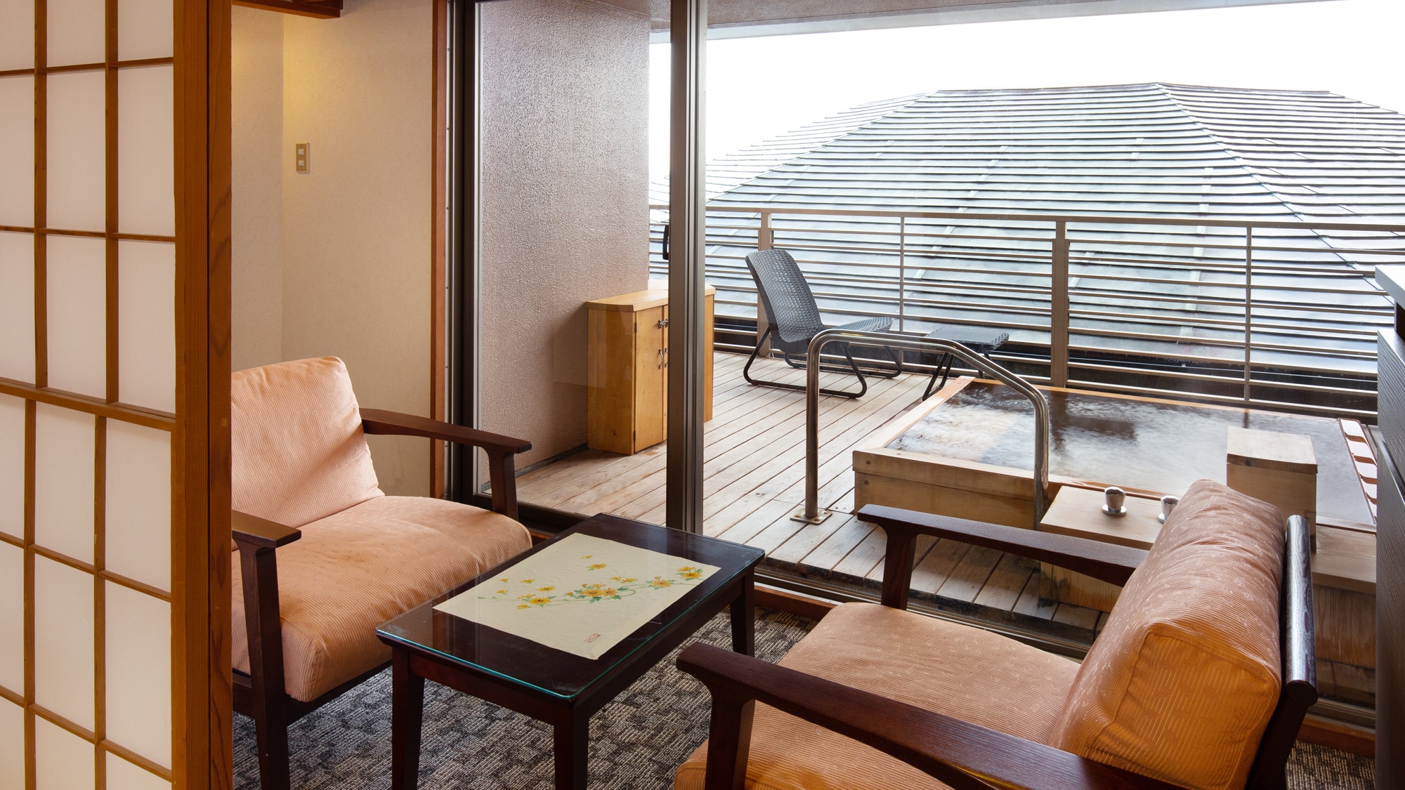 Guest room with terrace and open-air bath [Kankiku] *No view