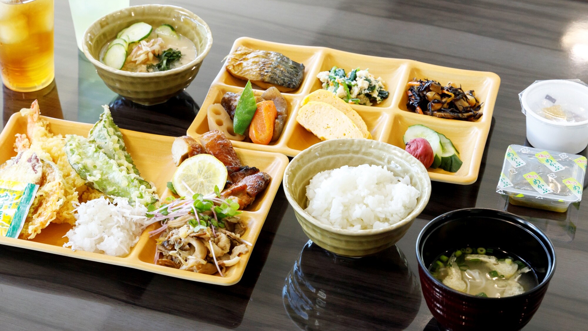 [Example of breakfast buffet] We offer a wide variety of dishes.