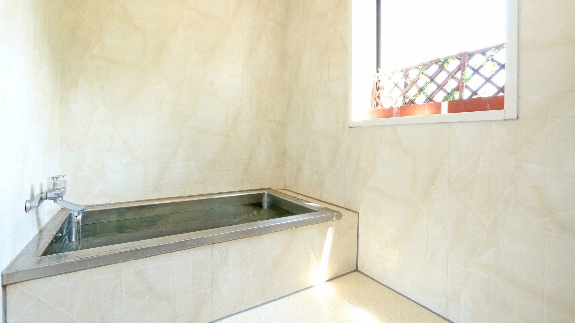 ◆<Private> 24-hour circulating natural mineral bath!