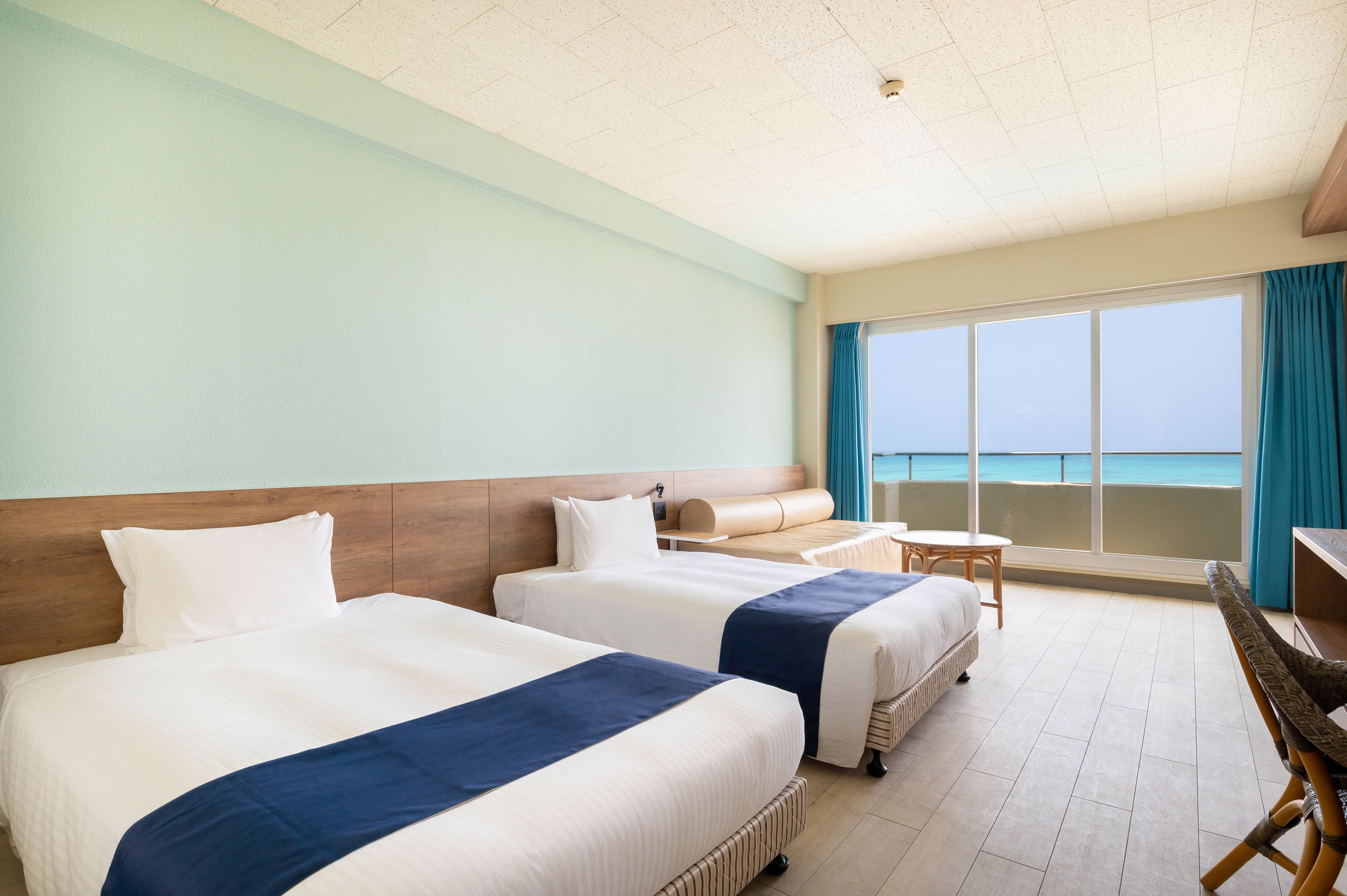 Premium Ocean View/Ocean View (Room Full View 2)