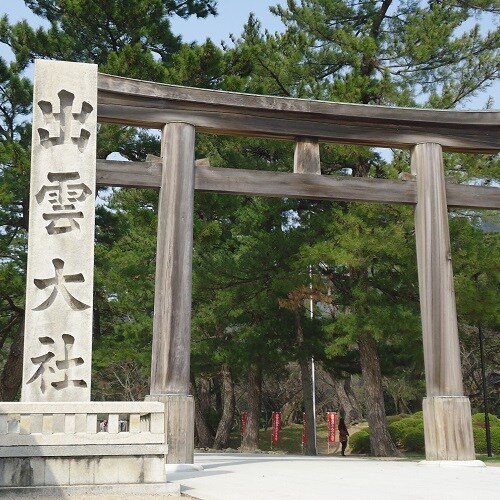 出雲大社的第二鳥居“正壇之鳥居”