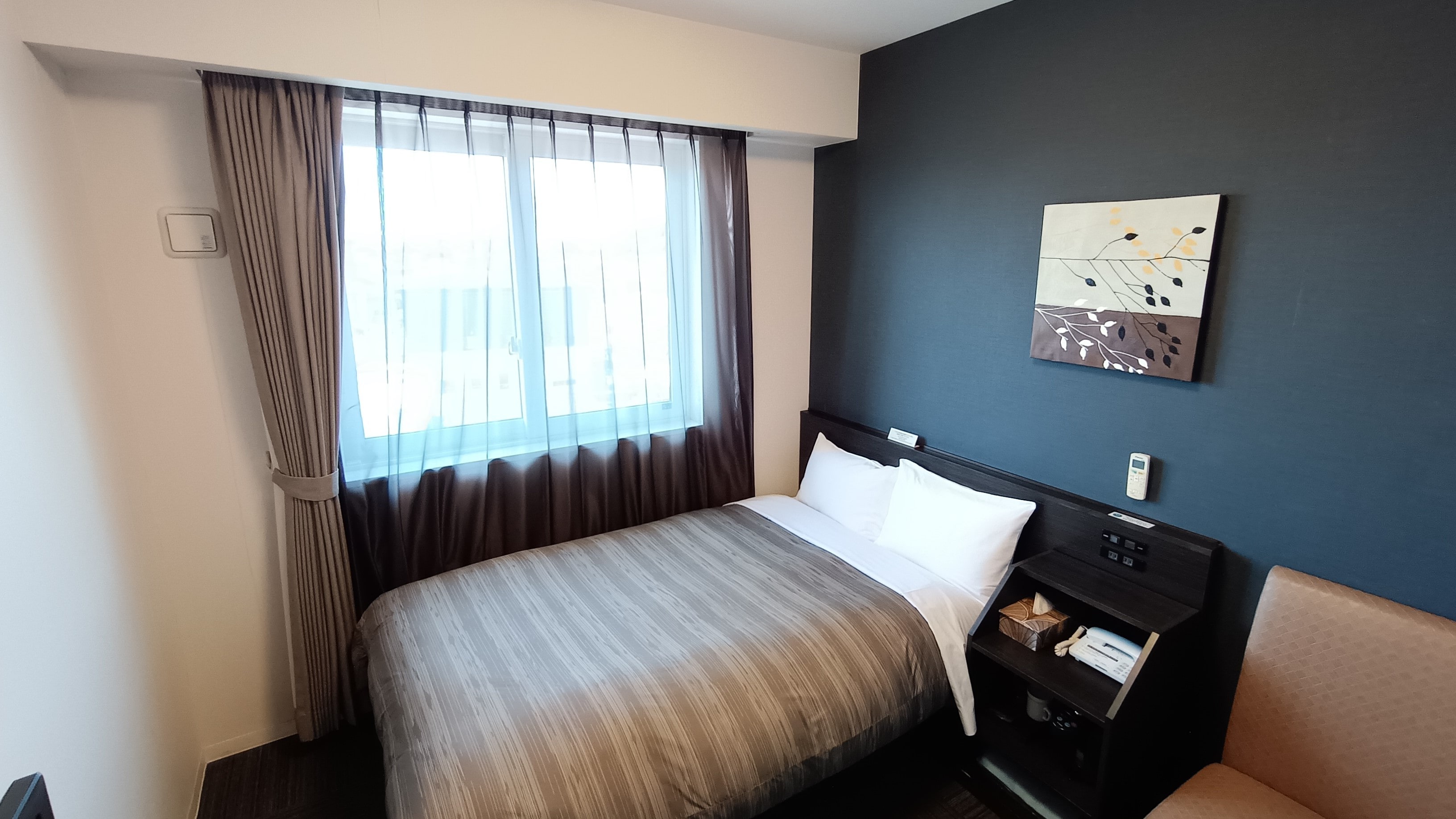 ปีกตะวันตก เซมิดับเบิ้ล (สำหรับเตียงเดี่ยว 2 เตียง)