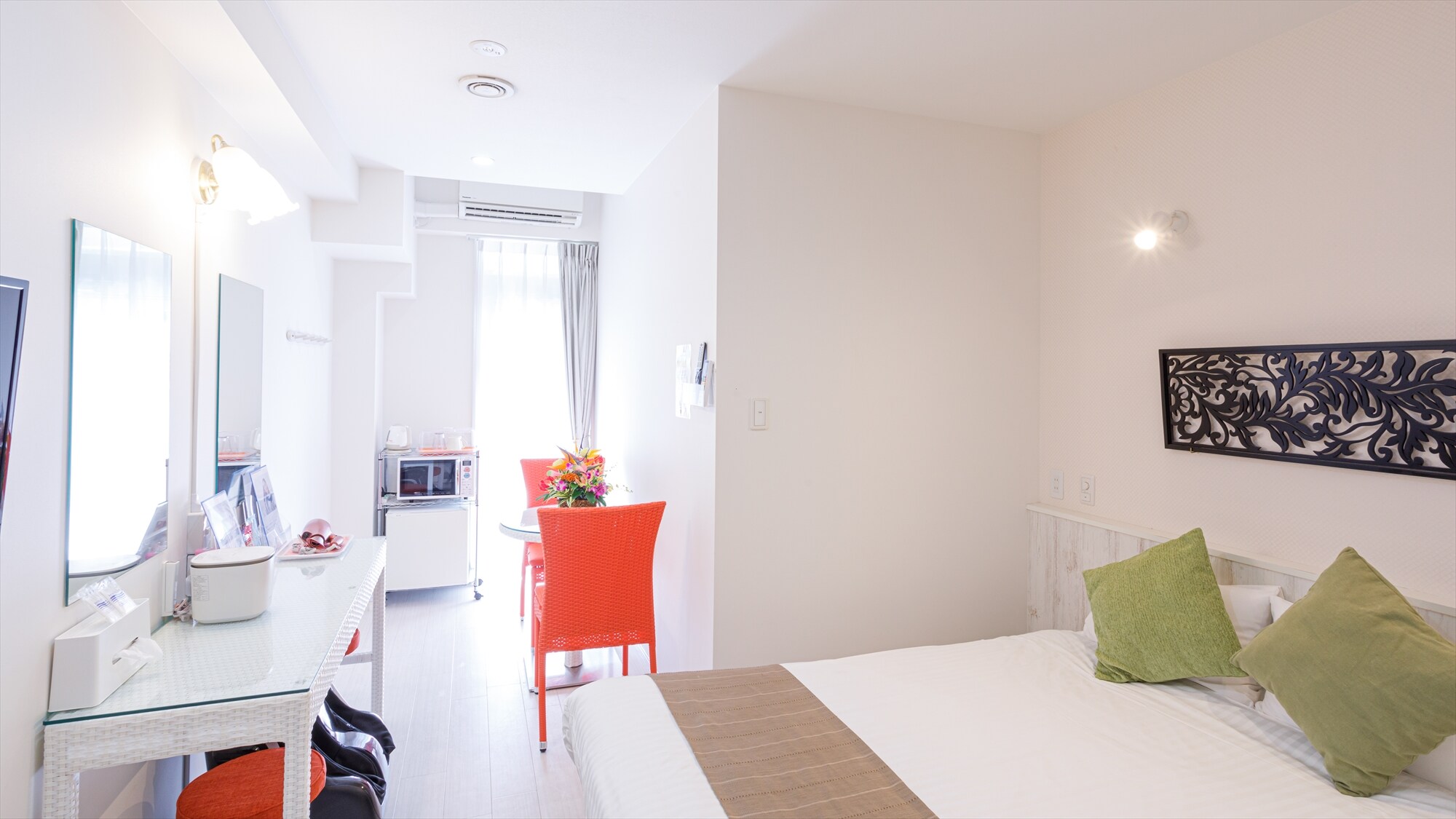 Light Condo Double Room