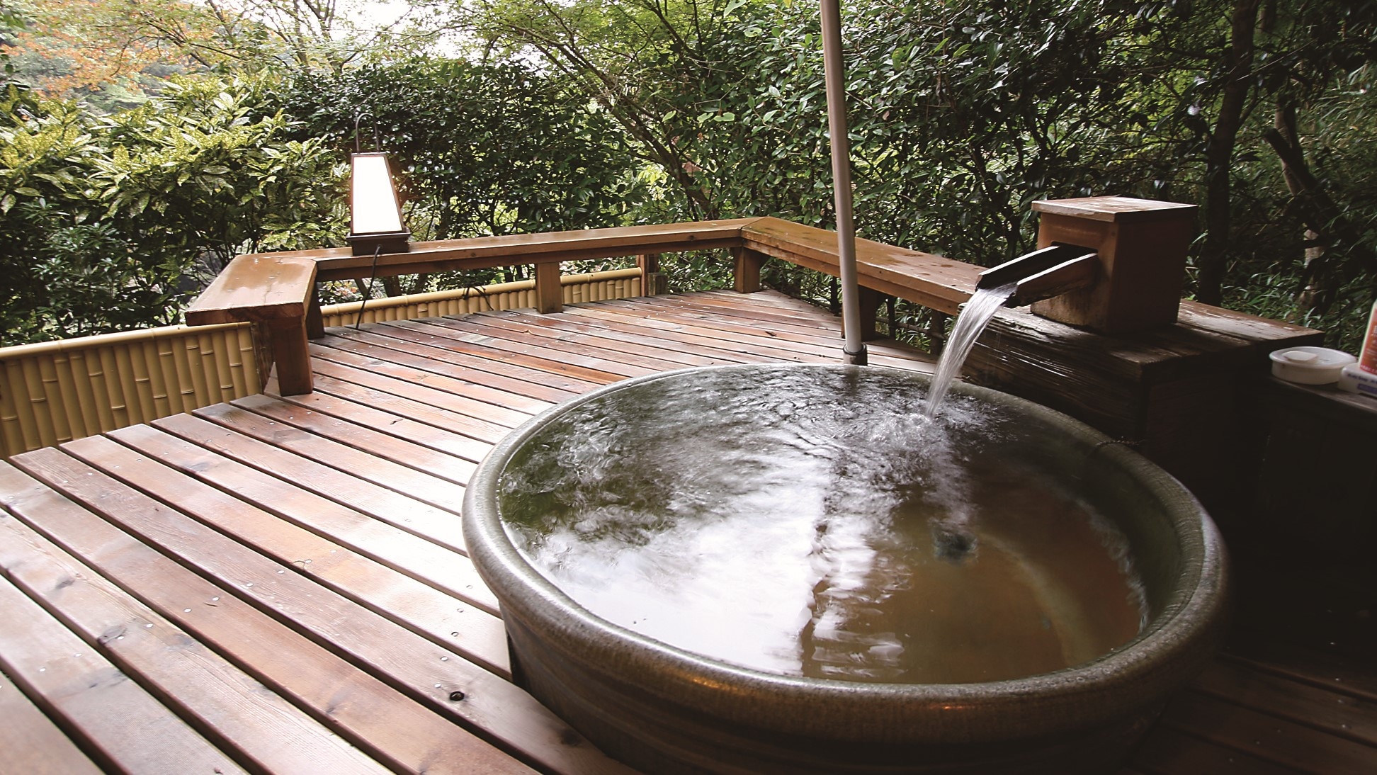 Special room with open-air bath
