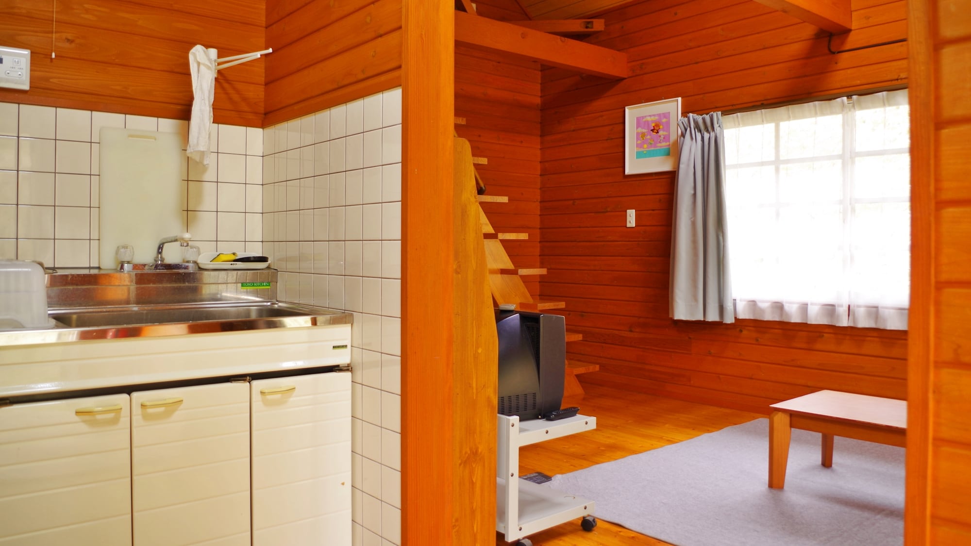 *[Ví dụ về một bungalow] Một nhà bếp đầy đủ tiện nghi và một phòng khách rộng rãi... Thư giãn cùng bạn bè và gia đình♪