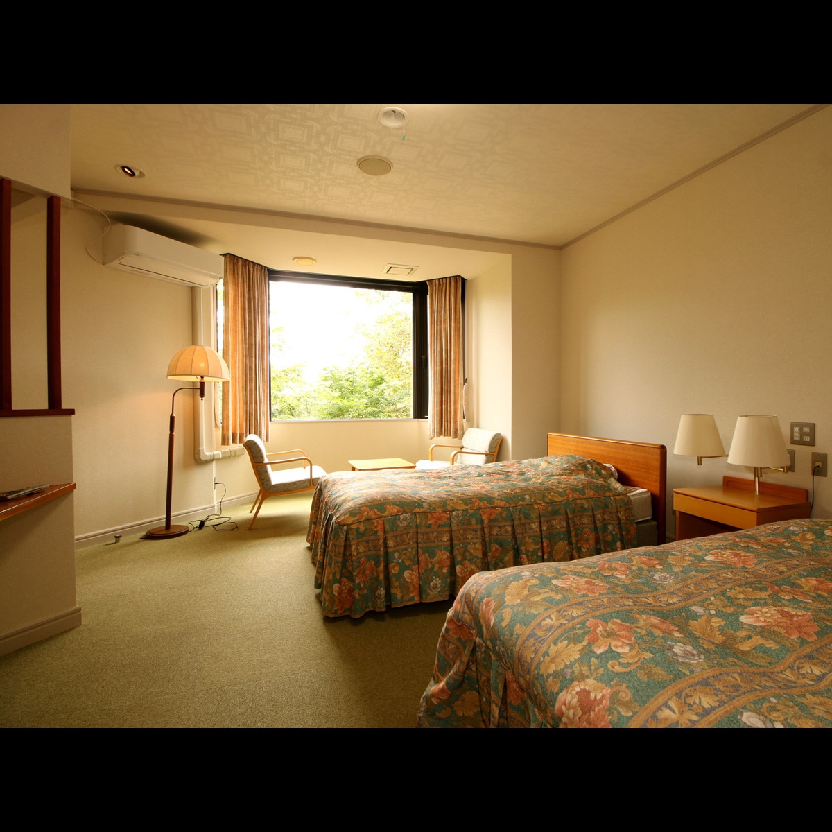 [Special Room * View of Mt. Bandai] Deep green nature from the room