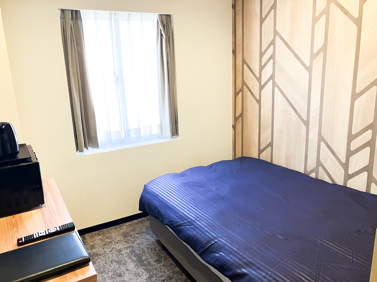 2025 Renewal Single Room