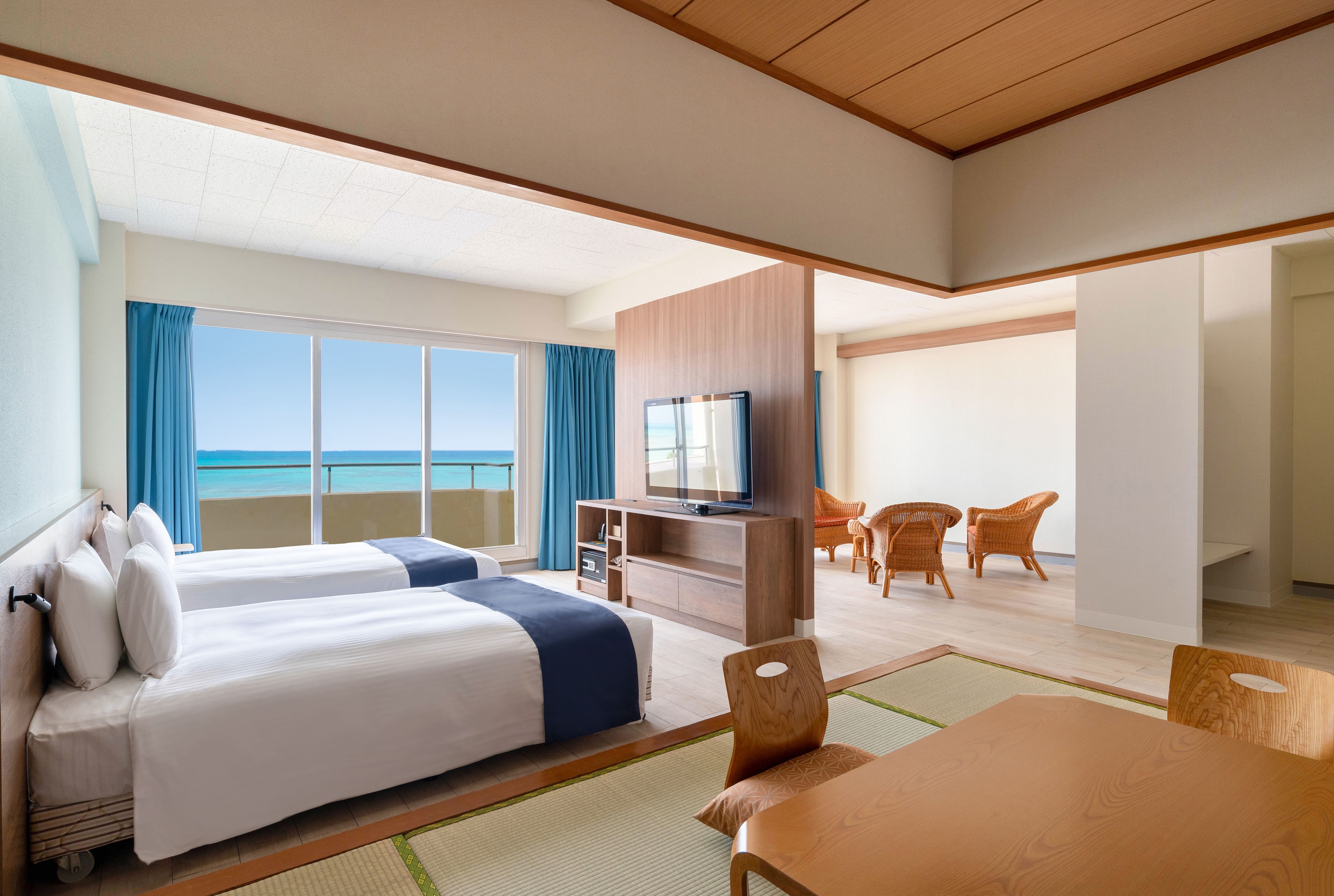 Japanese Modern Suite (Room view)