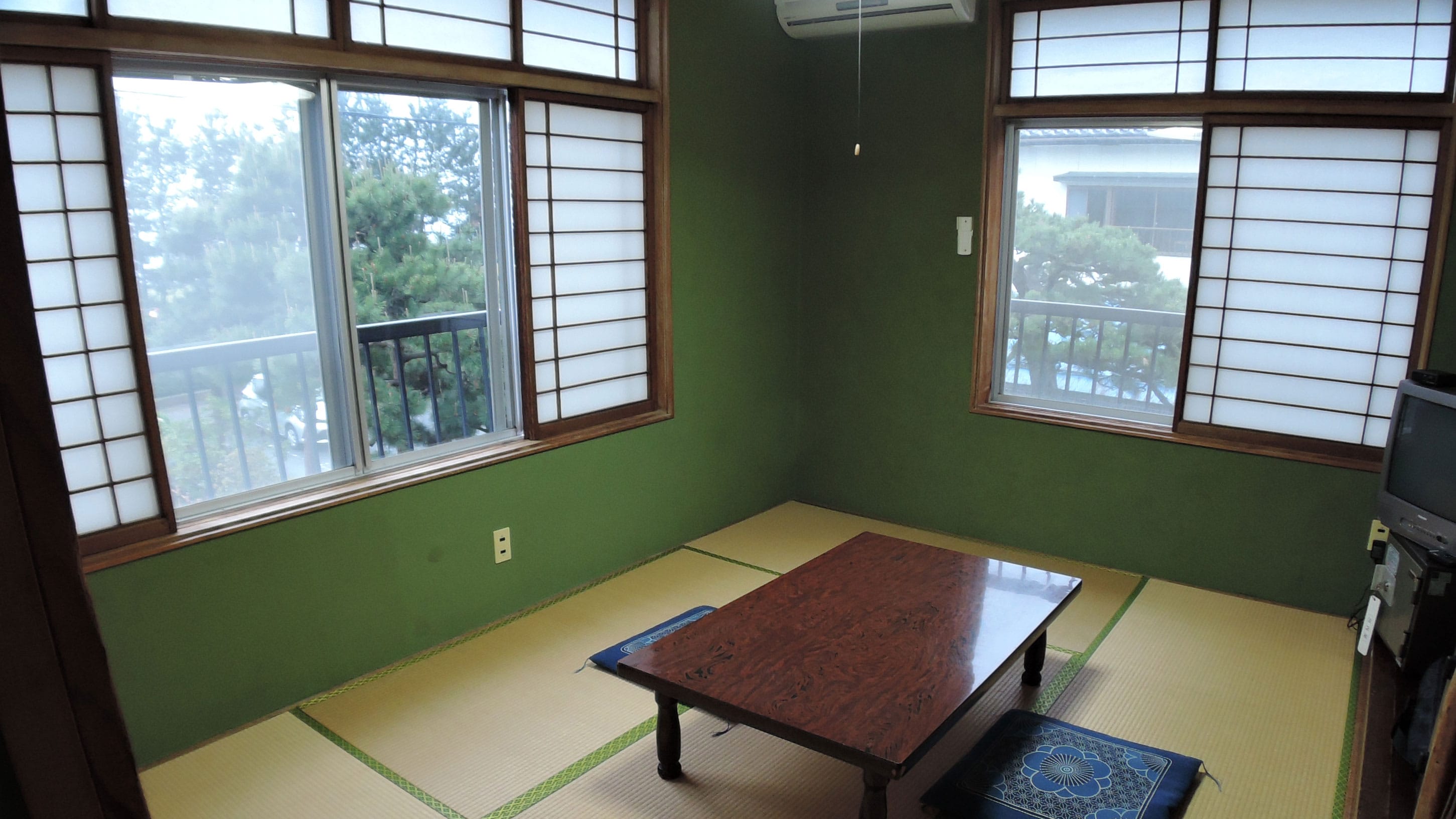 *[Guest room example] Relax while looking out at the sea (6 tatami mats)