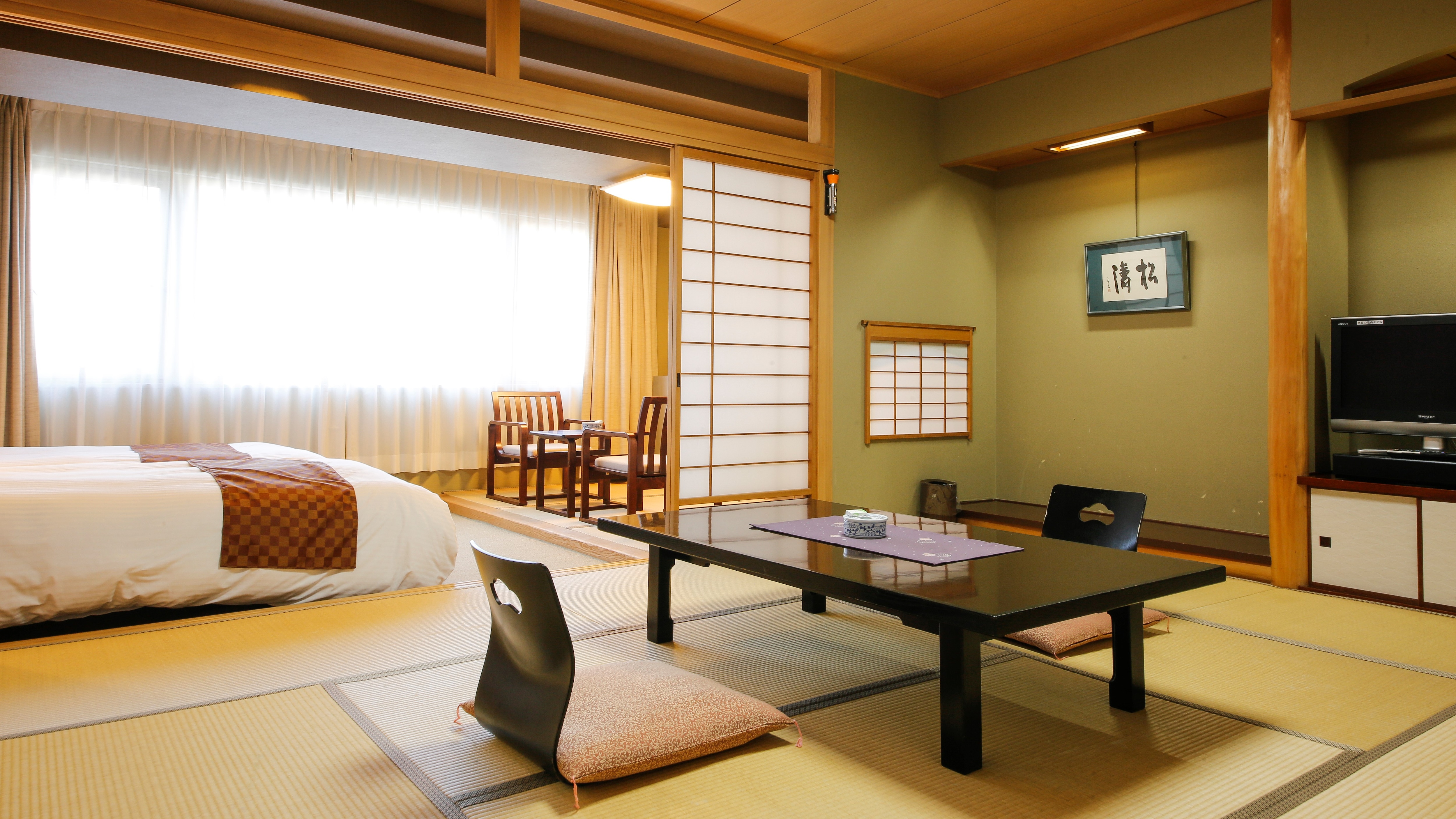 Sansuikan Japanese and Western room