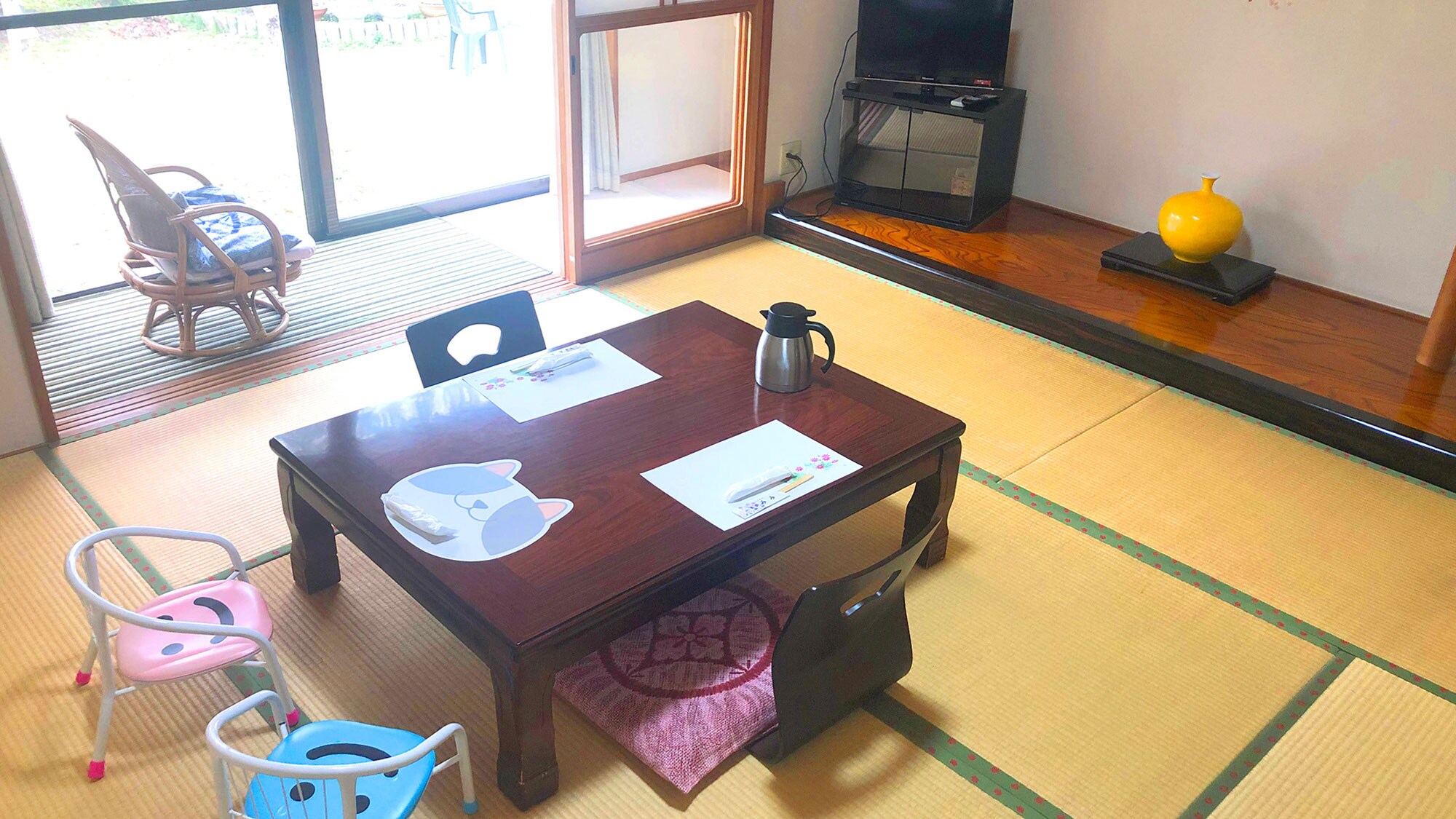 ・ It is a tatami room where you can relax (Japanese-style room with 8 tatami mats)