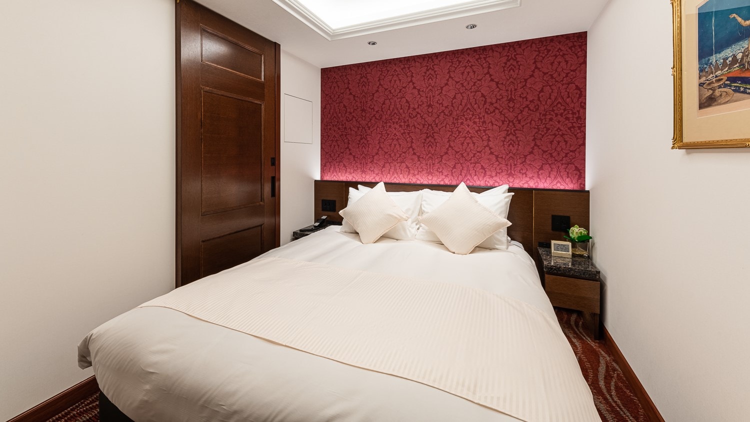 Kamogawa View Suite with Terrace 305 5