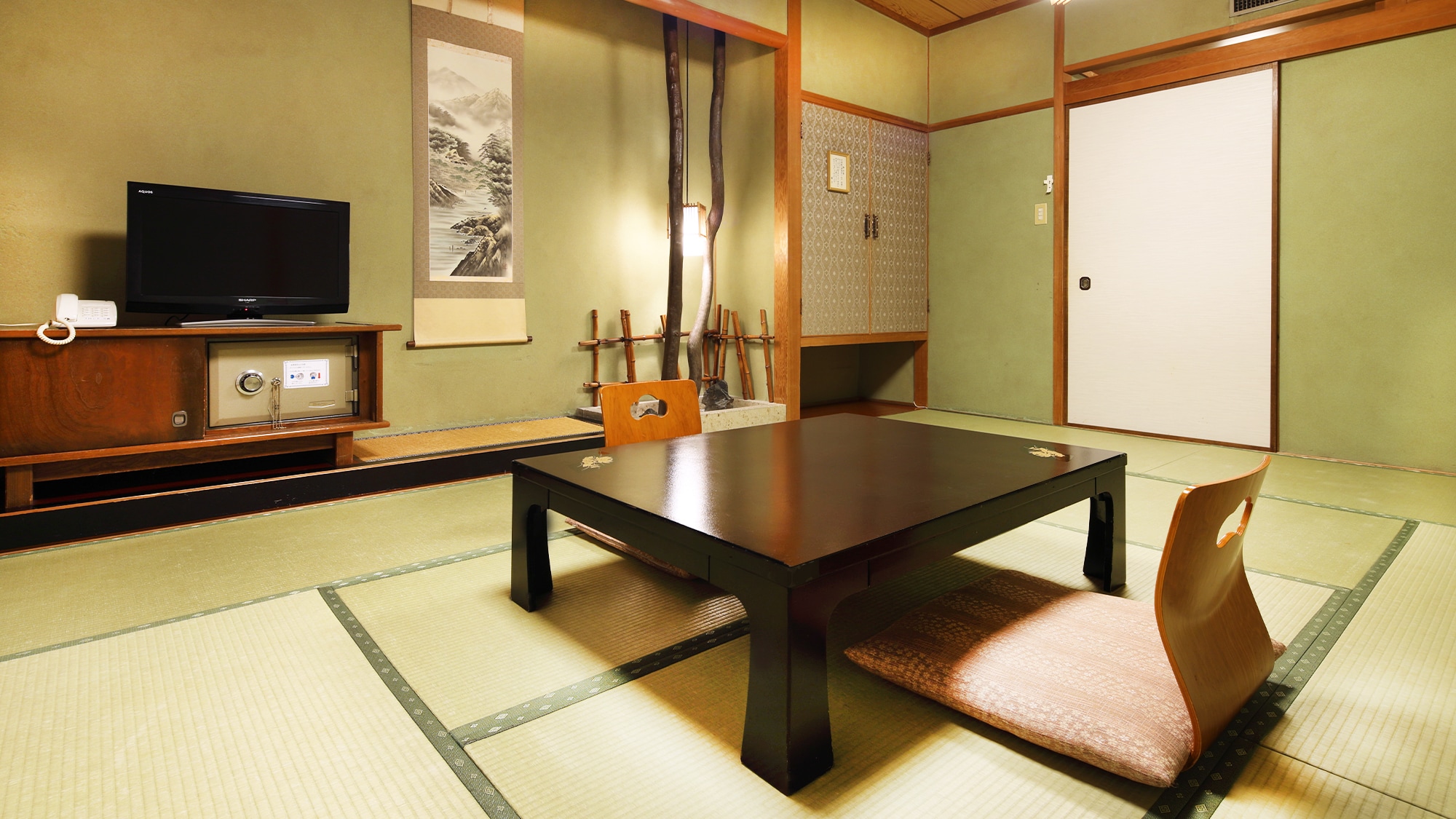 Economy A Japanese-style room 10 tatami mats 32㎡