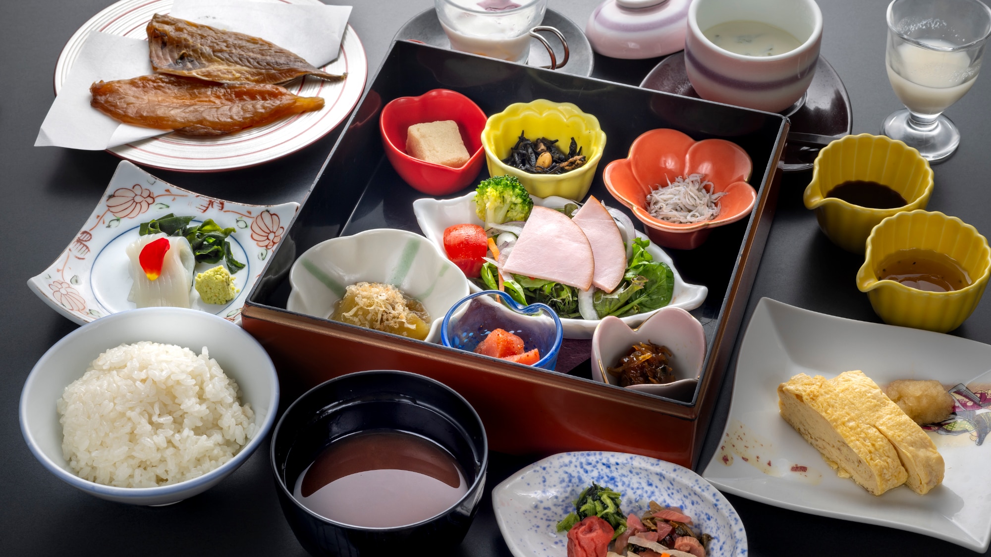 Contoh sarapan (makanan Jepang)