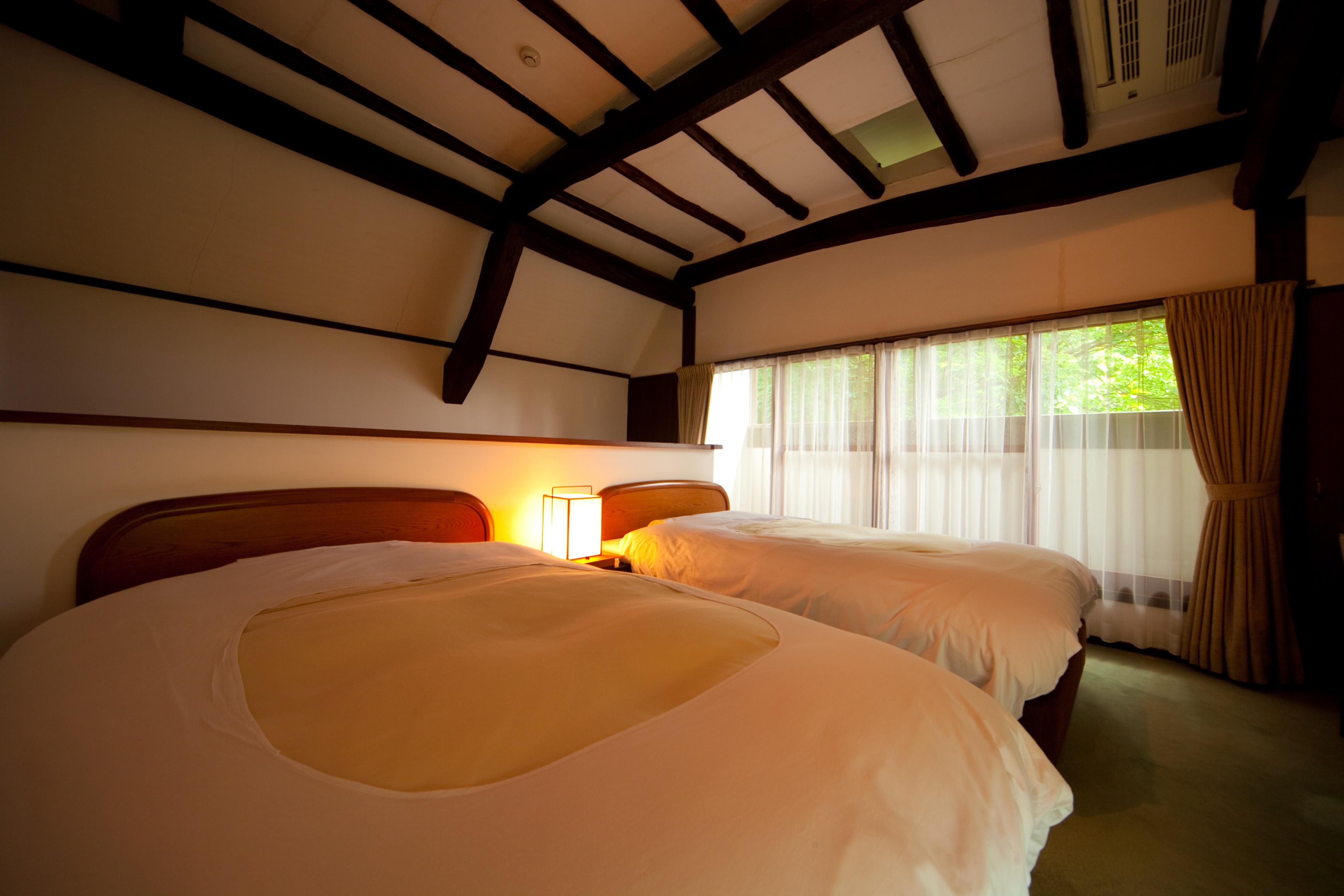 West [Bedroom]