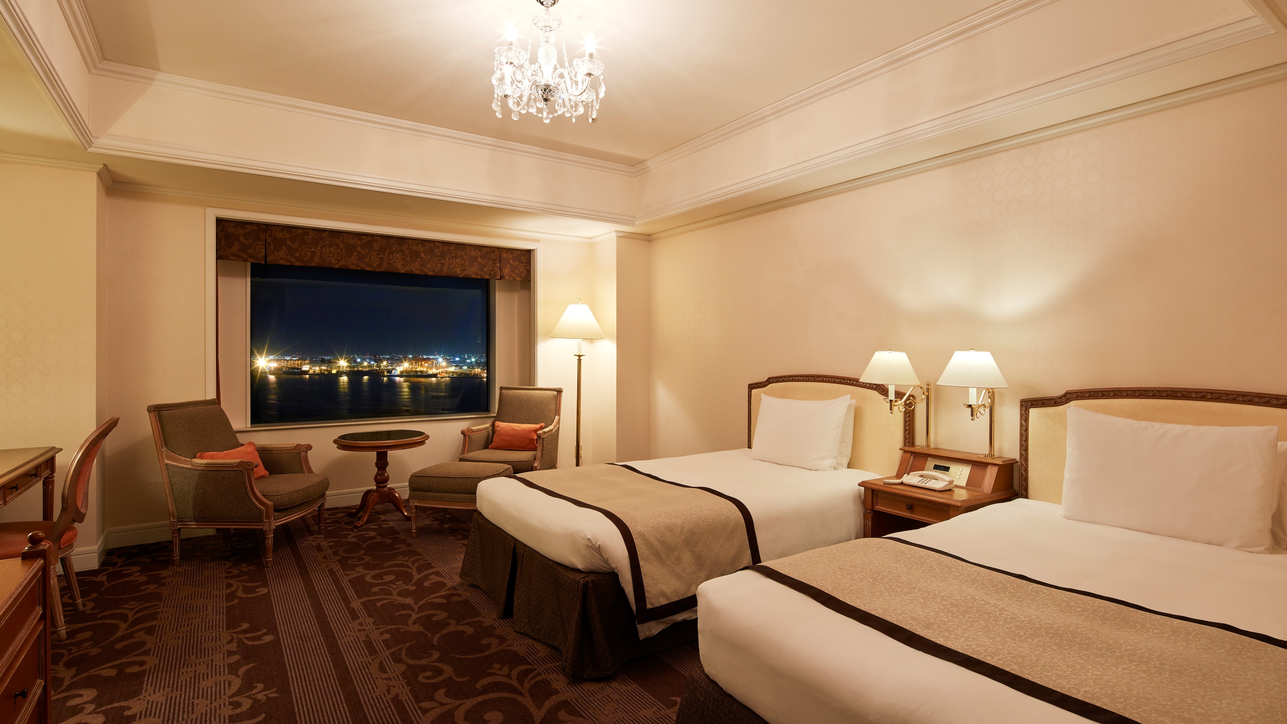 Deluxe Room Twin
