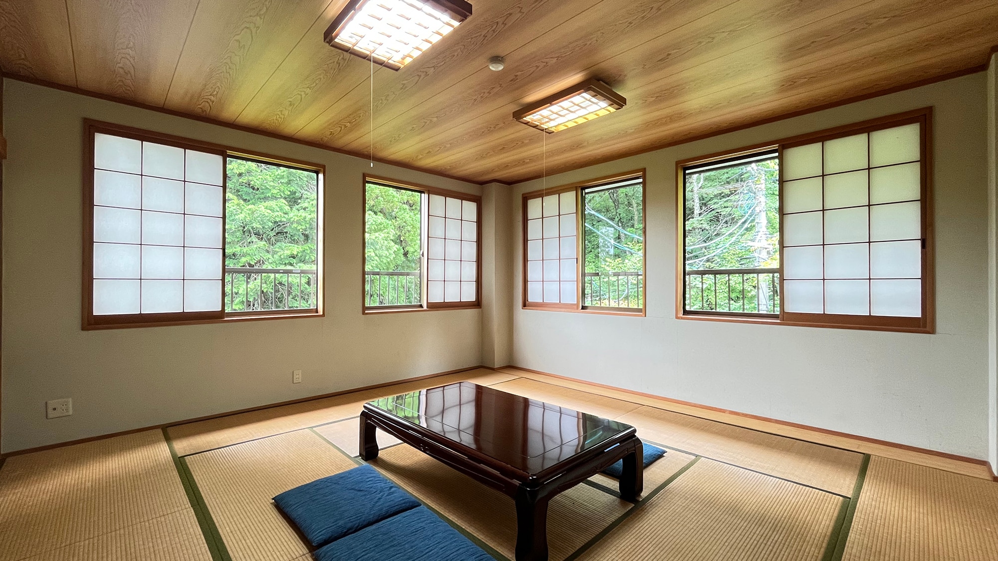 [Phòng khách] Phòng kiểu Nhật 12,5 chiếu tatami *