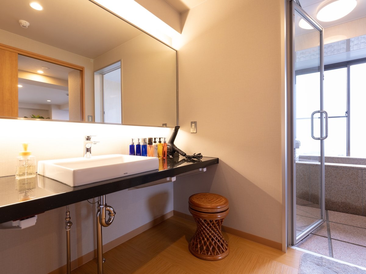 Bathroom (example)