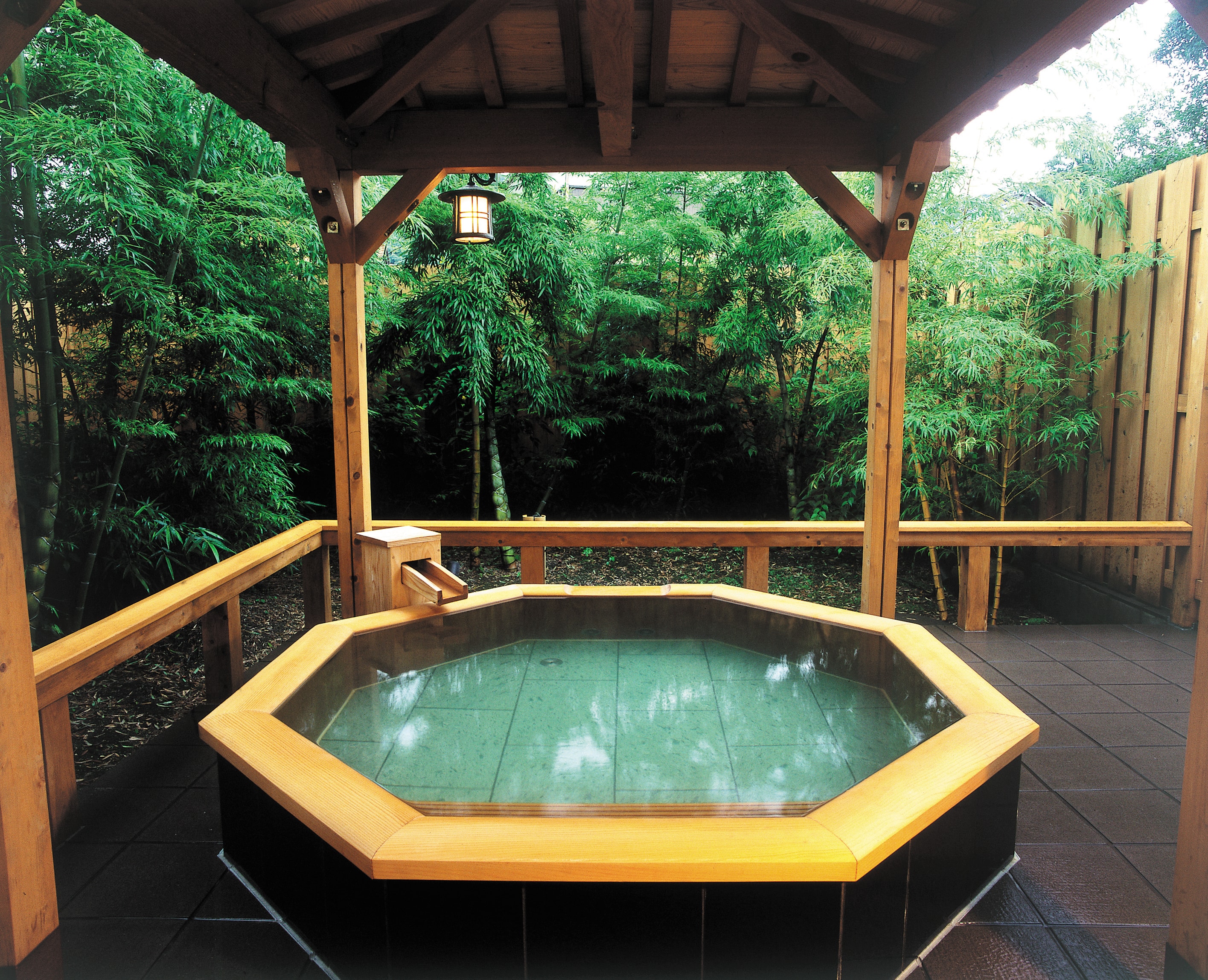 Private open-air bath "Maki-no-yu"