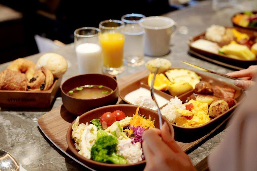 Breakfast buffet