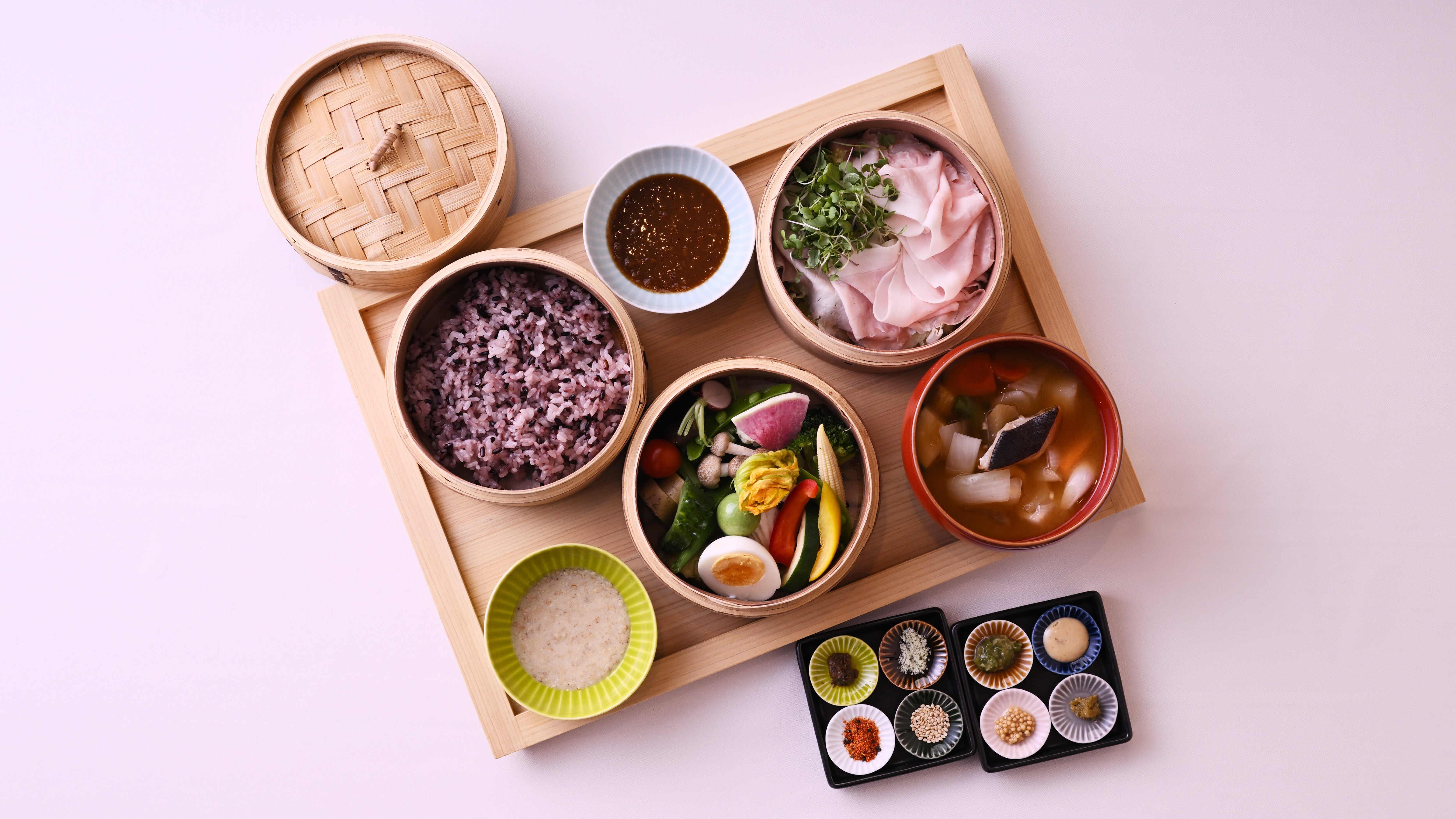 在釀酒之都奈良享用早餐