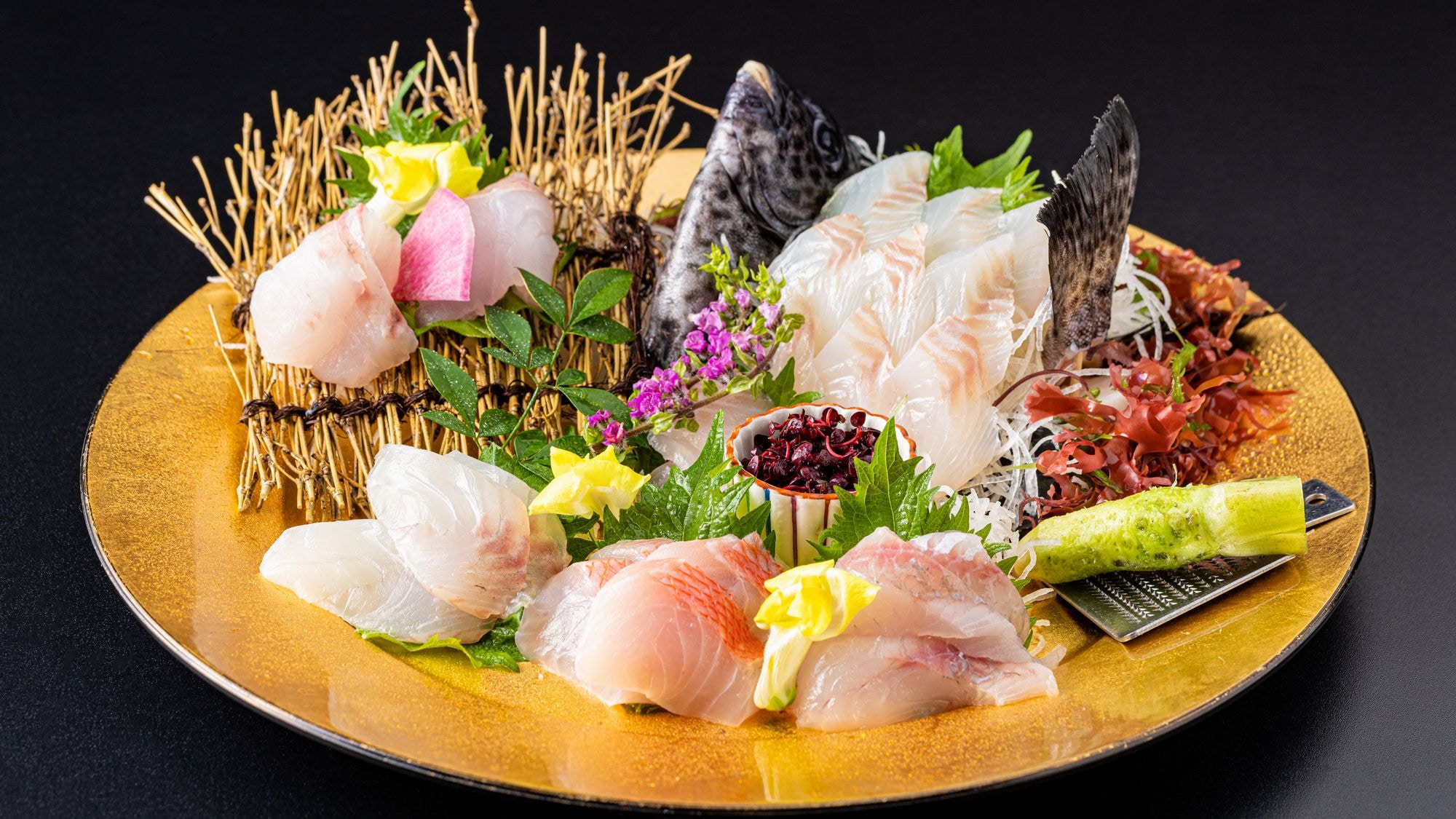 Five kinds of local fish (2 servings)